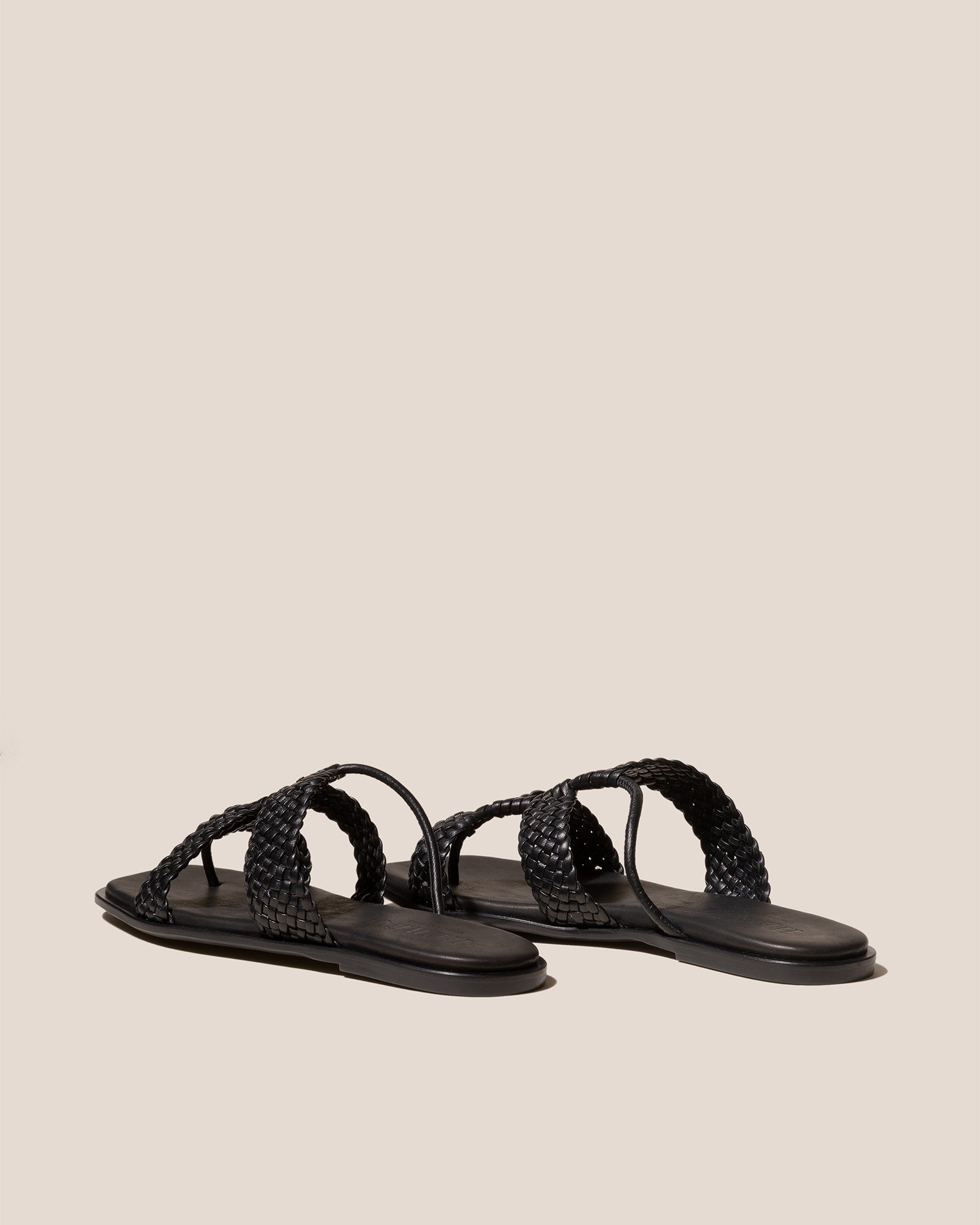 LINA WOVEN - Strappy Toe-Post Sandal