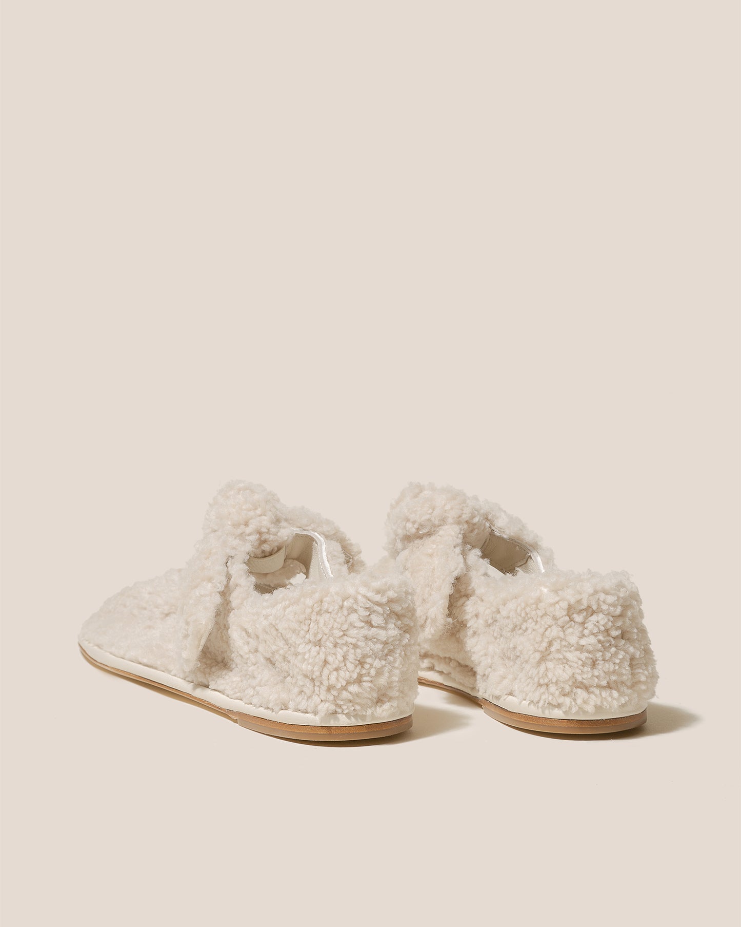 LLASADA CURLY SHEARLING - Front-Knot Pump