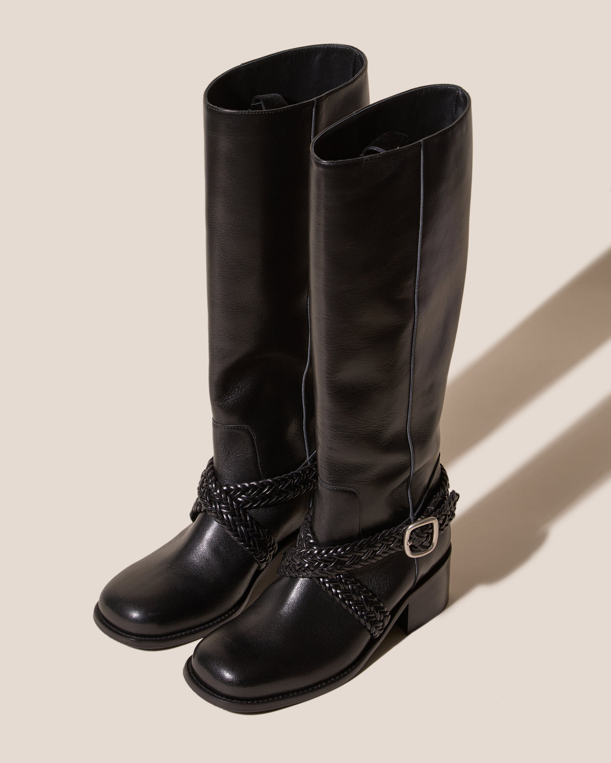 LLIGADA - Belt Detail Knee-High Boot