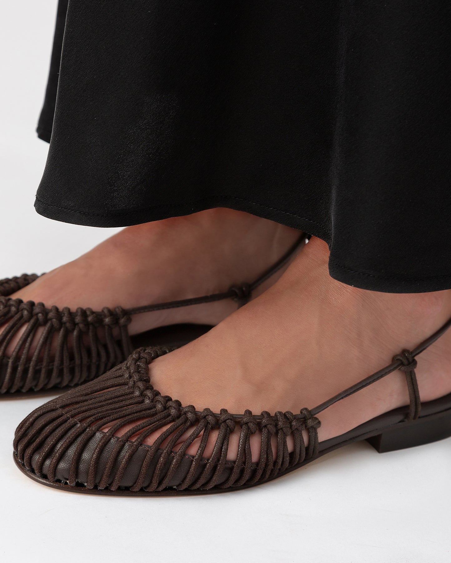 MANTERA COTTON - Round-Toe Knotted Sandal