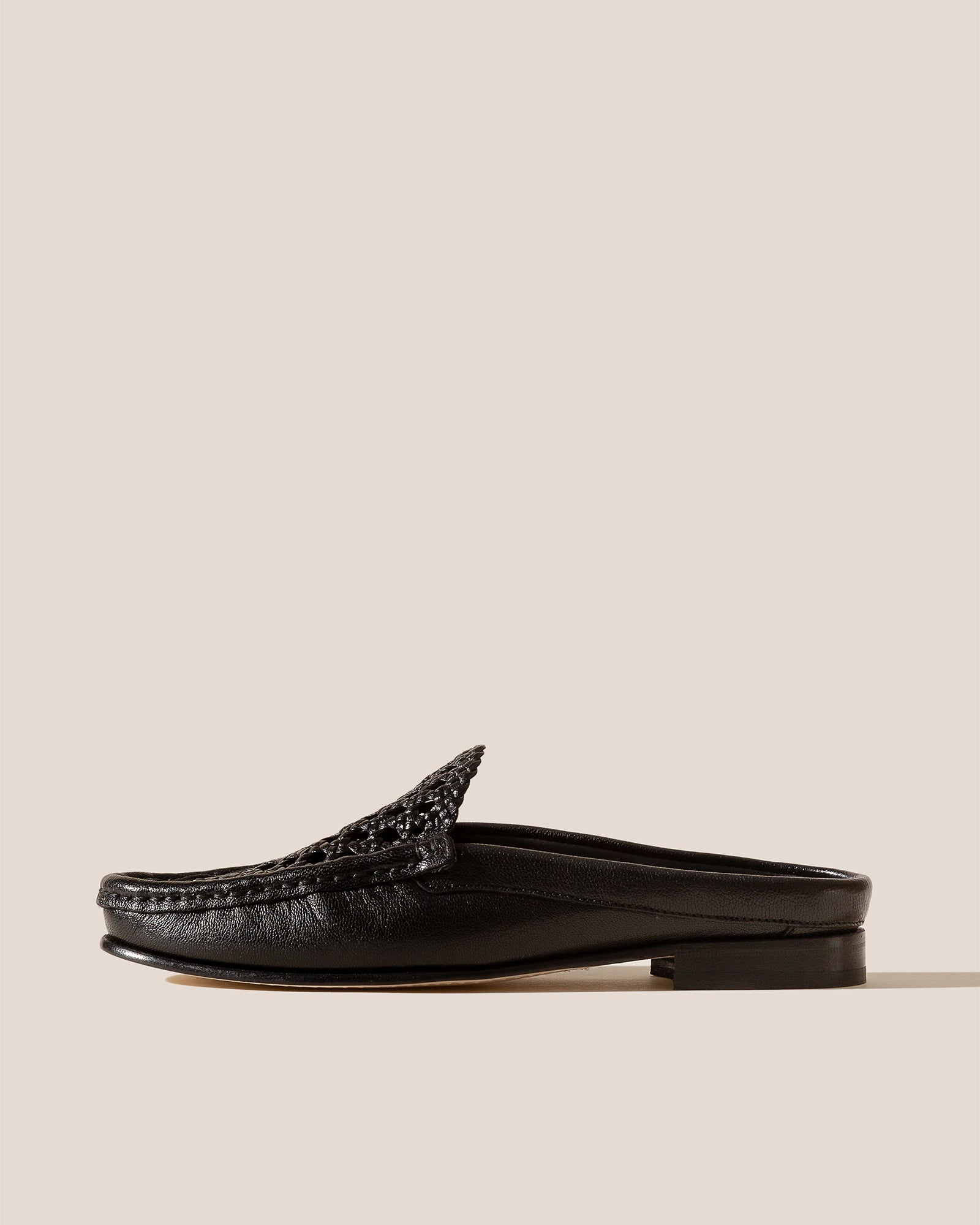 MURILLA - Men's Mule Loafer – Hereu Studio MURILLA - Men's Mule Loafer – Hereu Studio