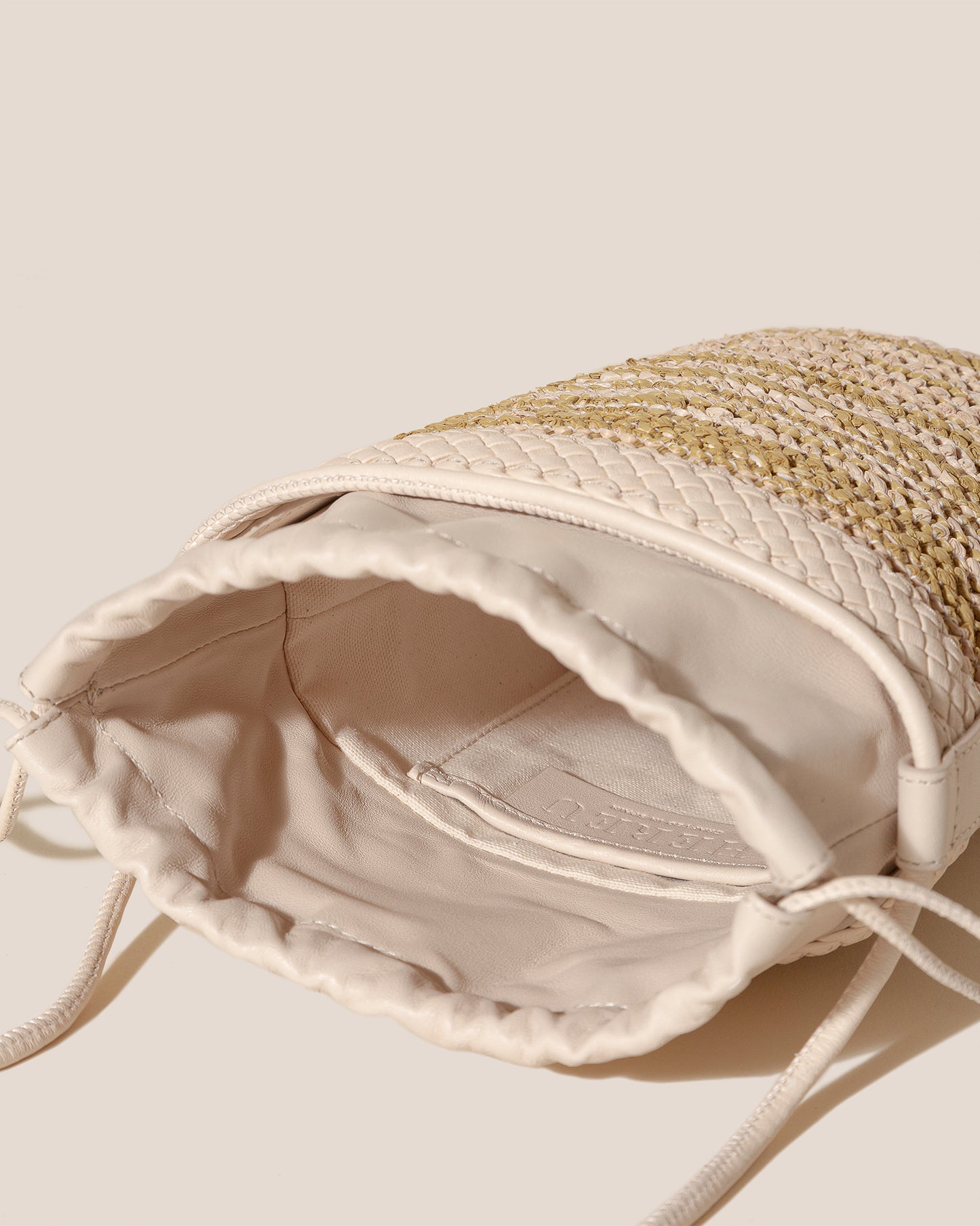 PALAU RAFFIA BICOLOUR - Mini Bucket Crossbody Bag