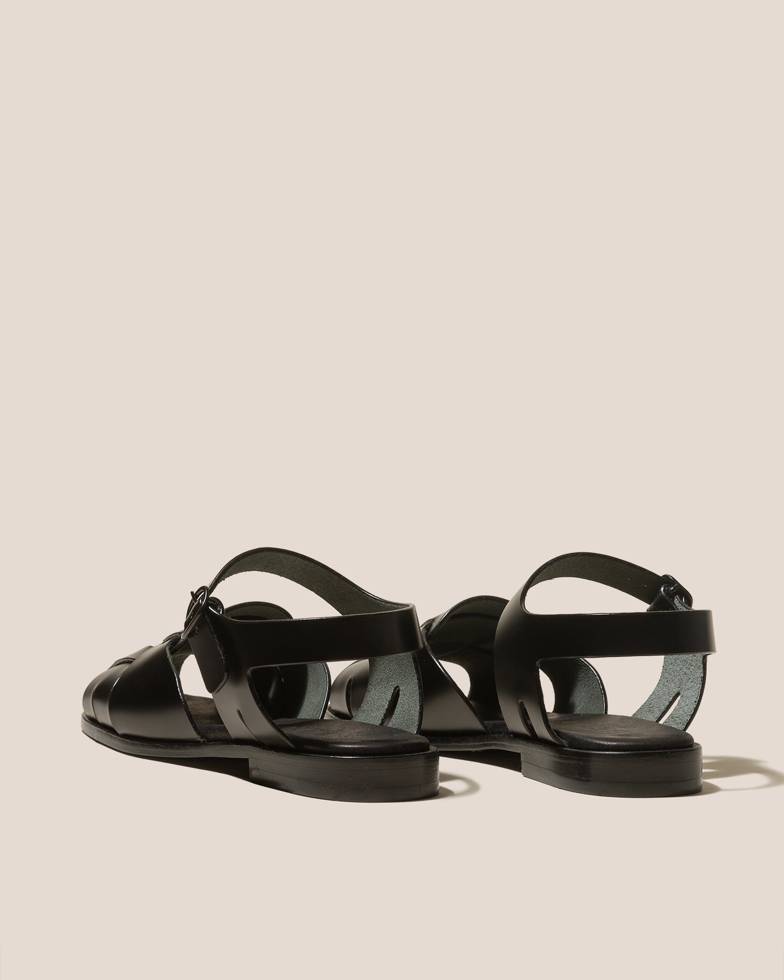 PEDRA - Squared Closed-Toe Fisherman Sandal