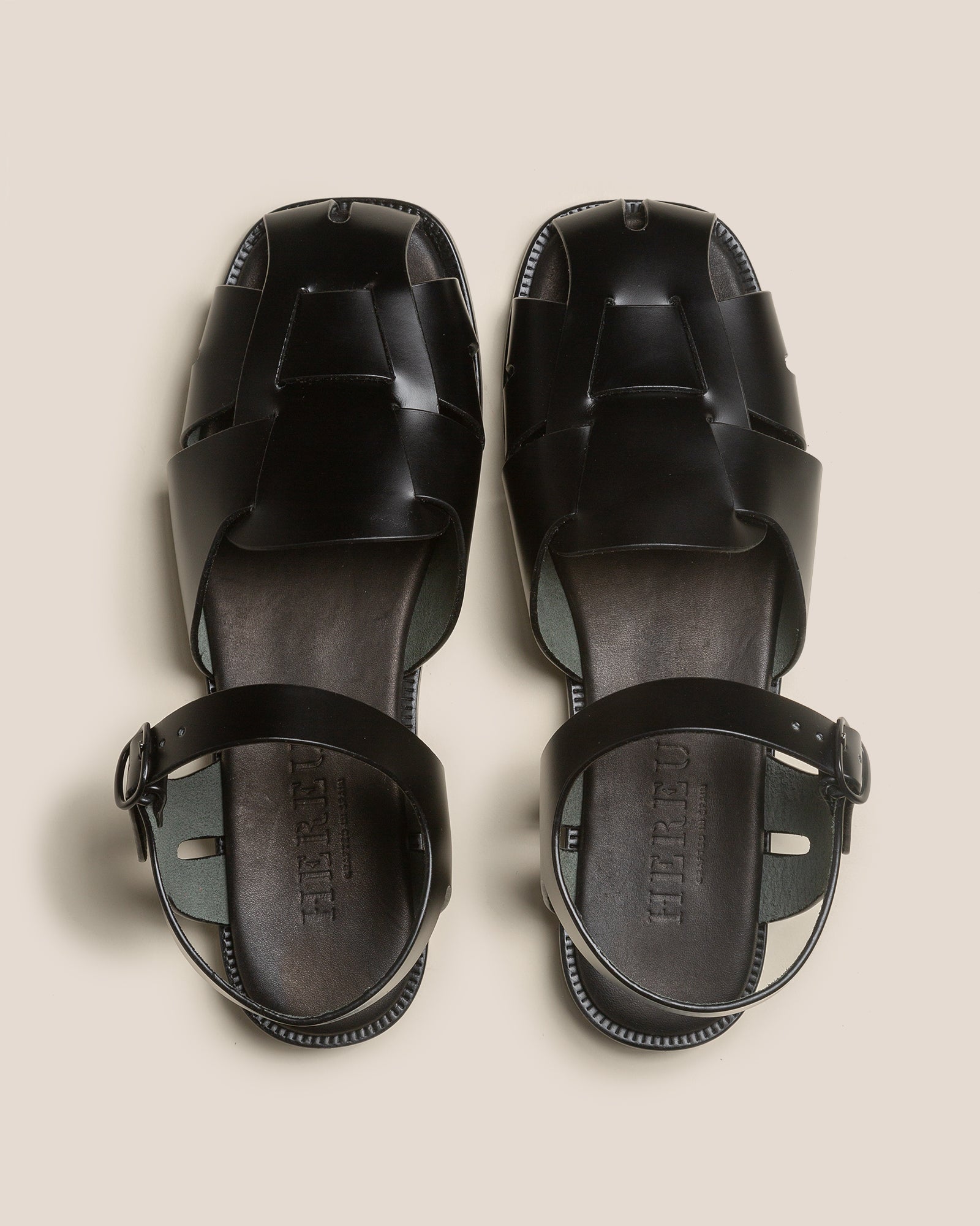 PEDRA - Squared Closed-Toe Fisherman Sandal