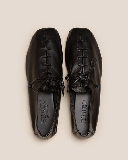 PLEGADA SHINY - FOR ALL - Deconstructed Lace-up Shoe