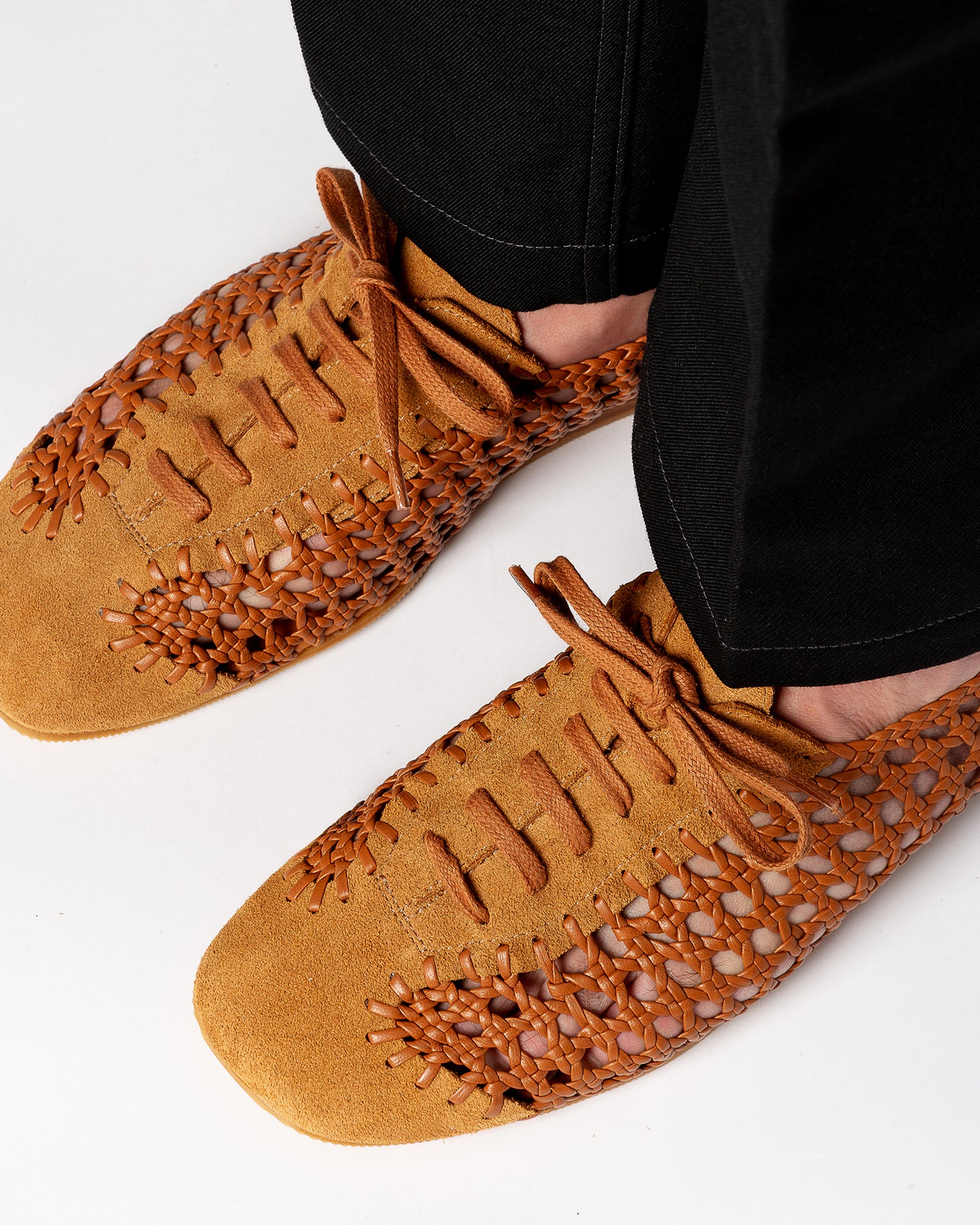 PORTIU - Woven Lace-up Shoe