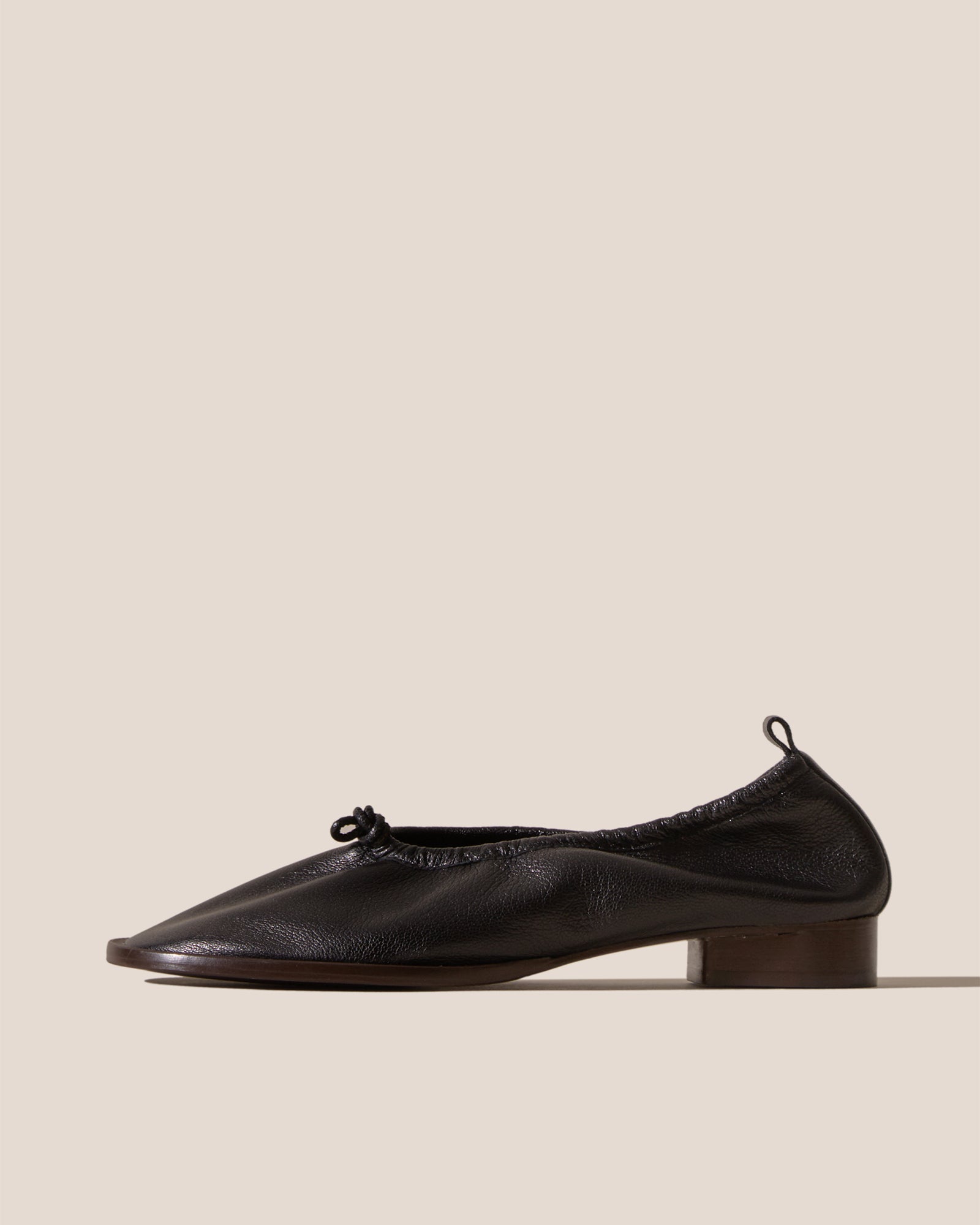 PUNTERA R MID - Mid-Heel Pump