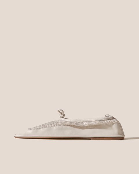 フラットシューズ HEREU Woman Espadrilles Cream WFR23NUAD002 CREAM HEREU Woman Espadrilles Cream WFR23NUAD002 CREAM