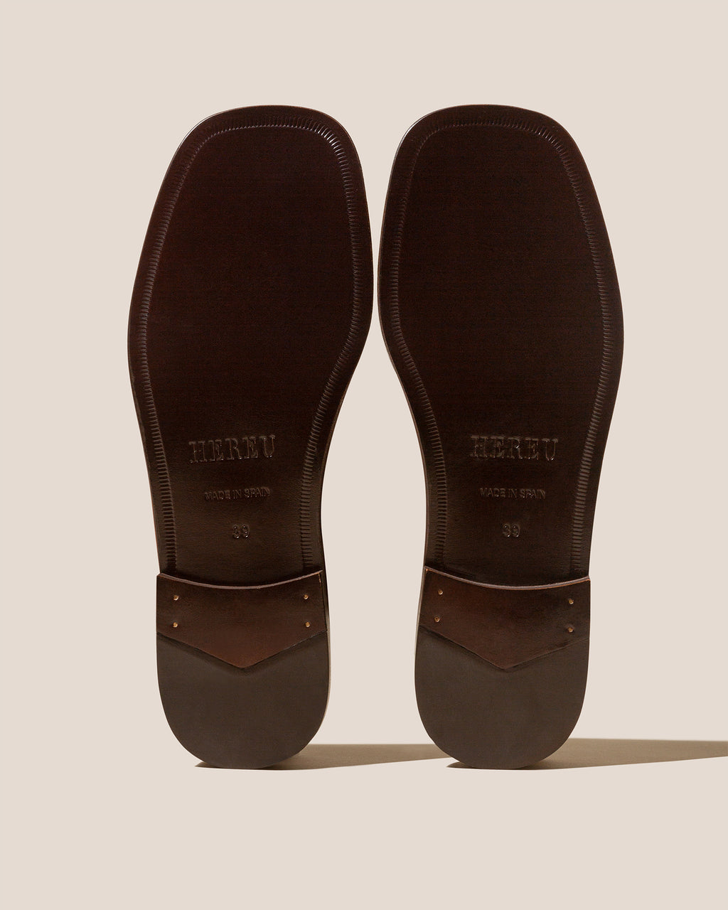 RAIMA - Asymmetrical Fisherman Sandal