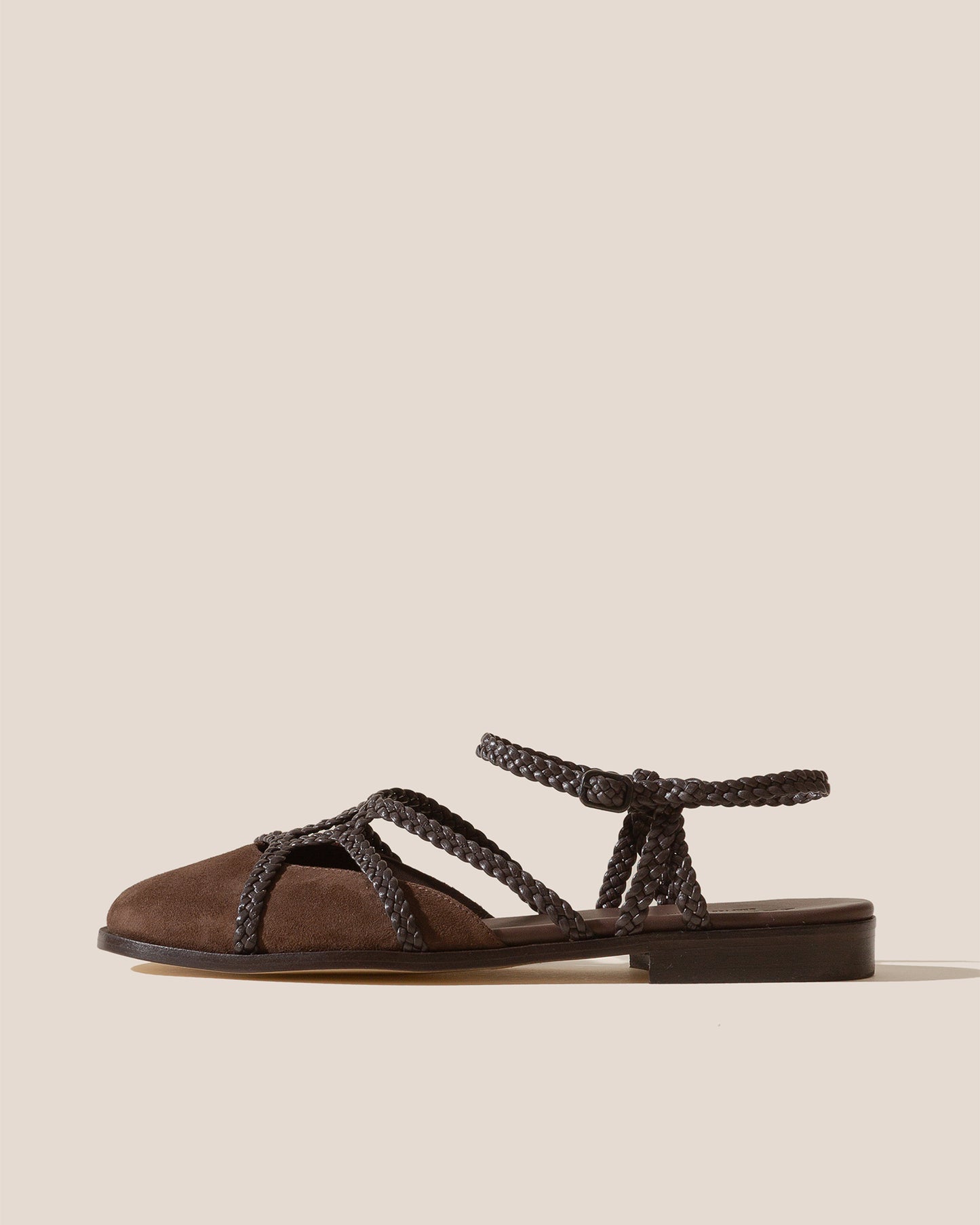 RANYA - Woven Round-Toe Sandal