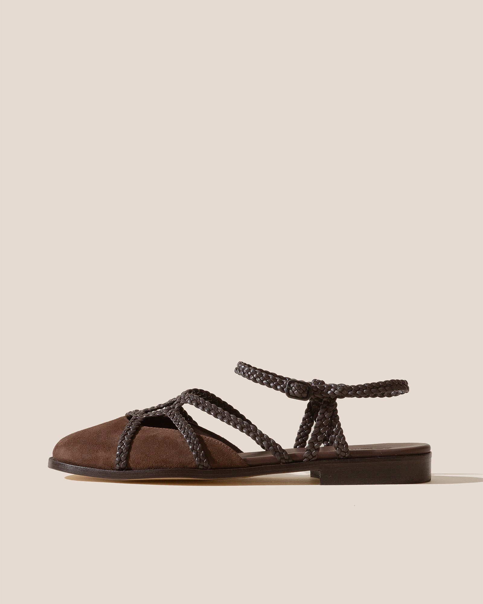 RANYA - Woven Round-Toe Sandal