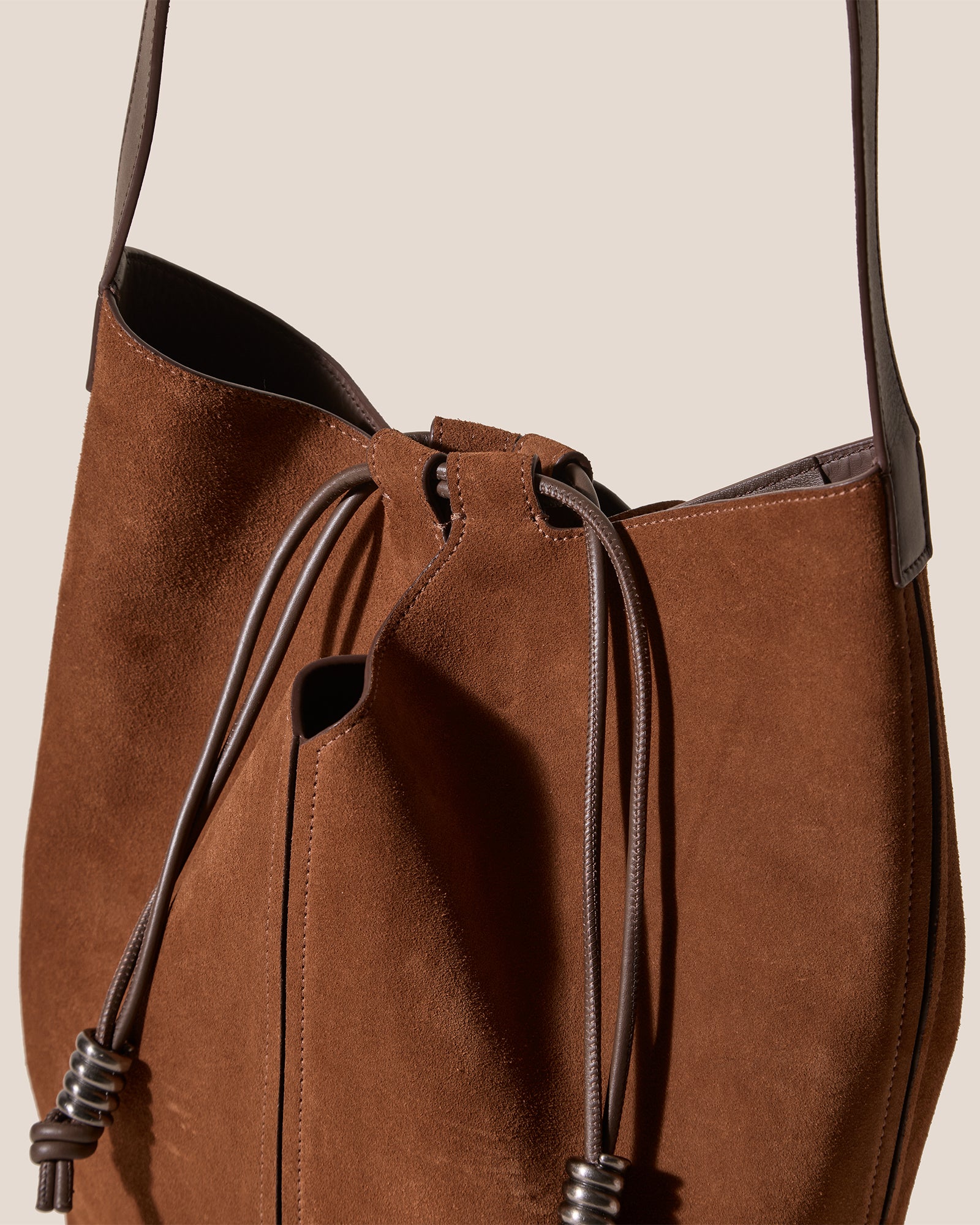 RIBA SUEDE - Bucket Shoulder Bag