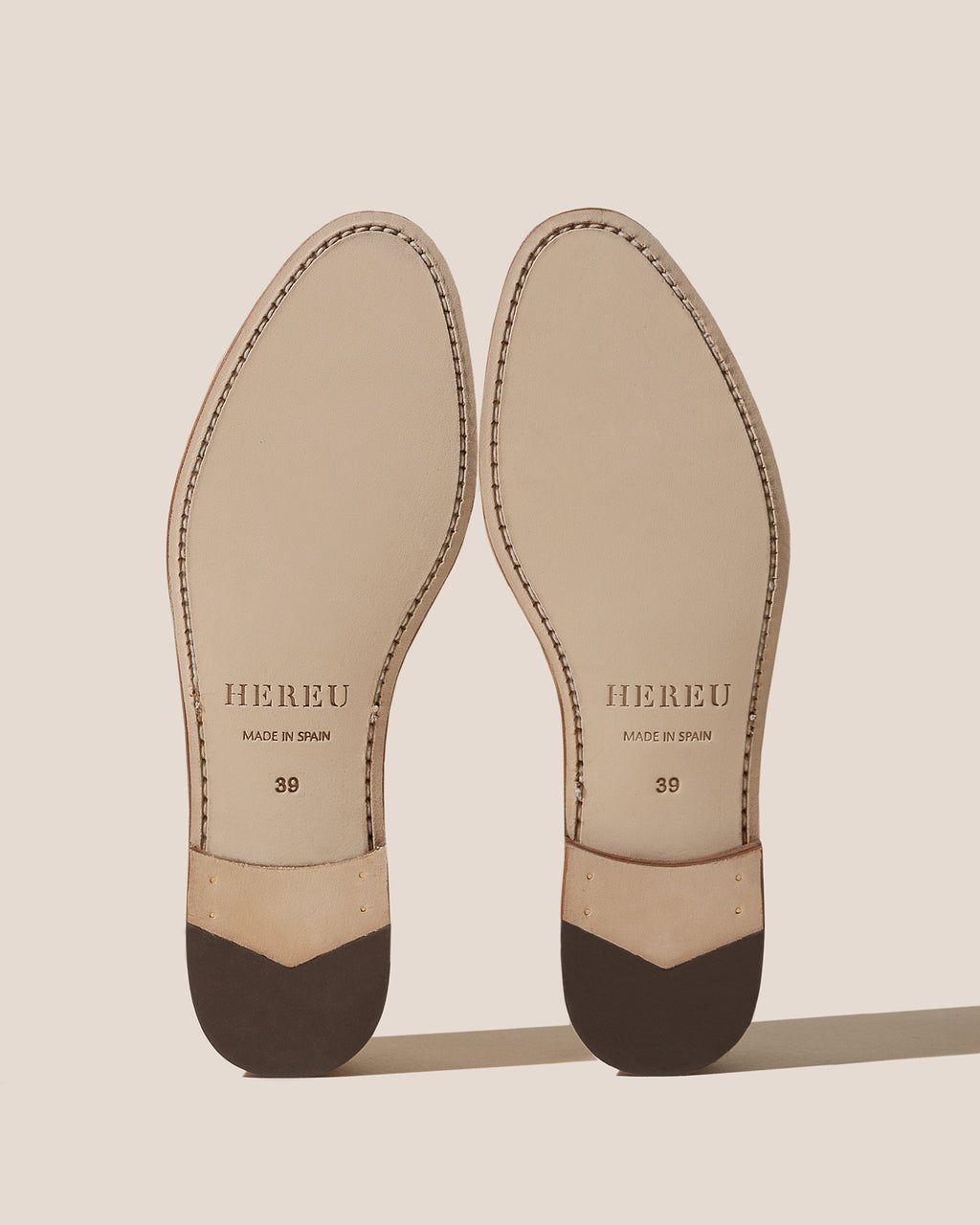 ROSES SUPPLE SHINY - Bound Moccasin Mary Jane