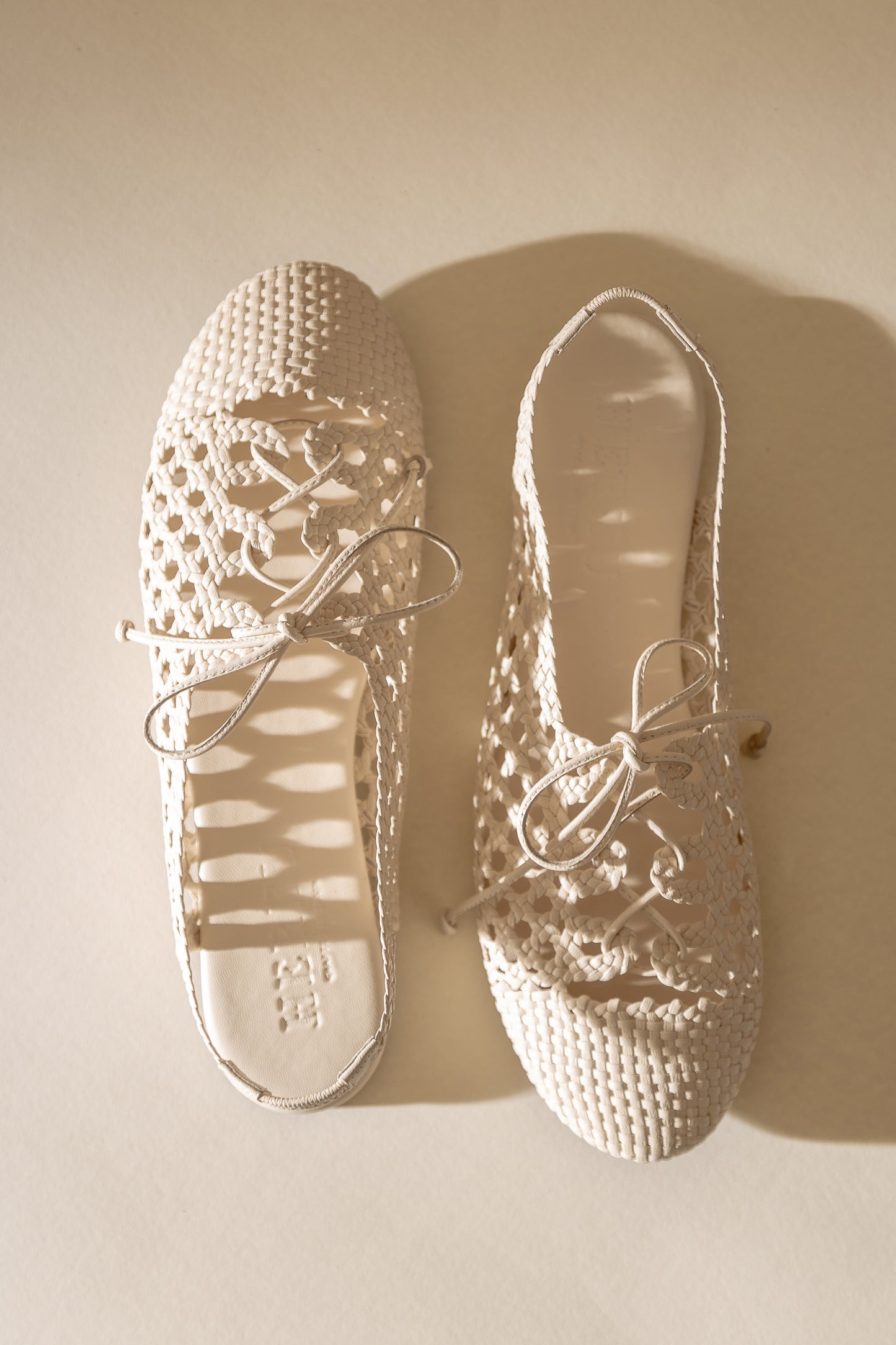 SARDANA - Lace-up Woven Slingback Pump