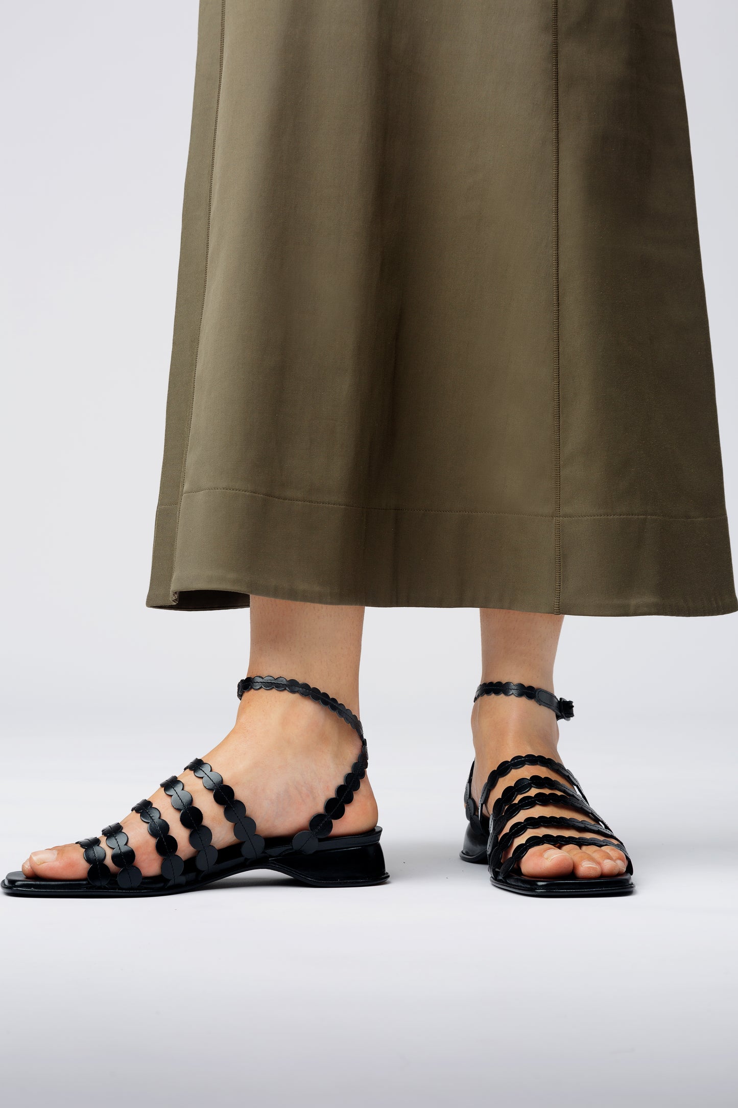 SAVINA - Circle Detail Strappy Sandal