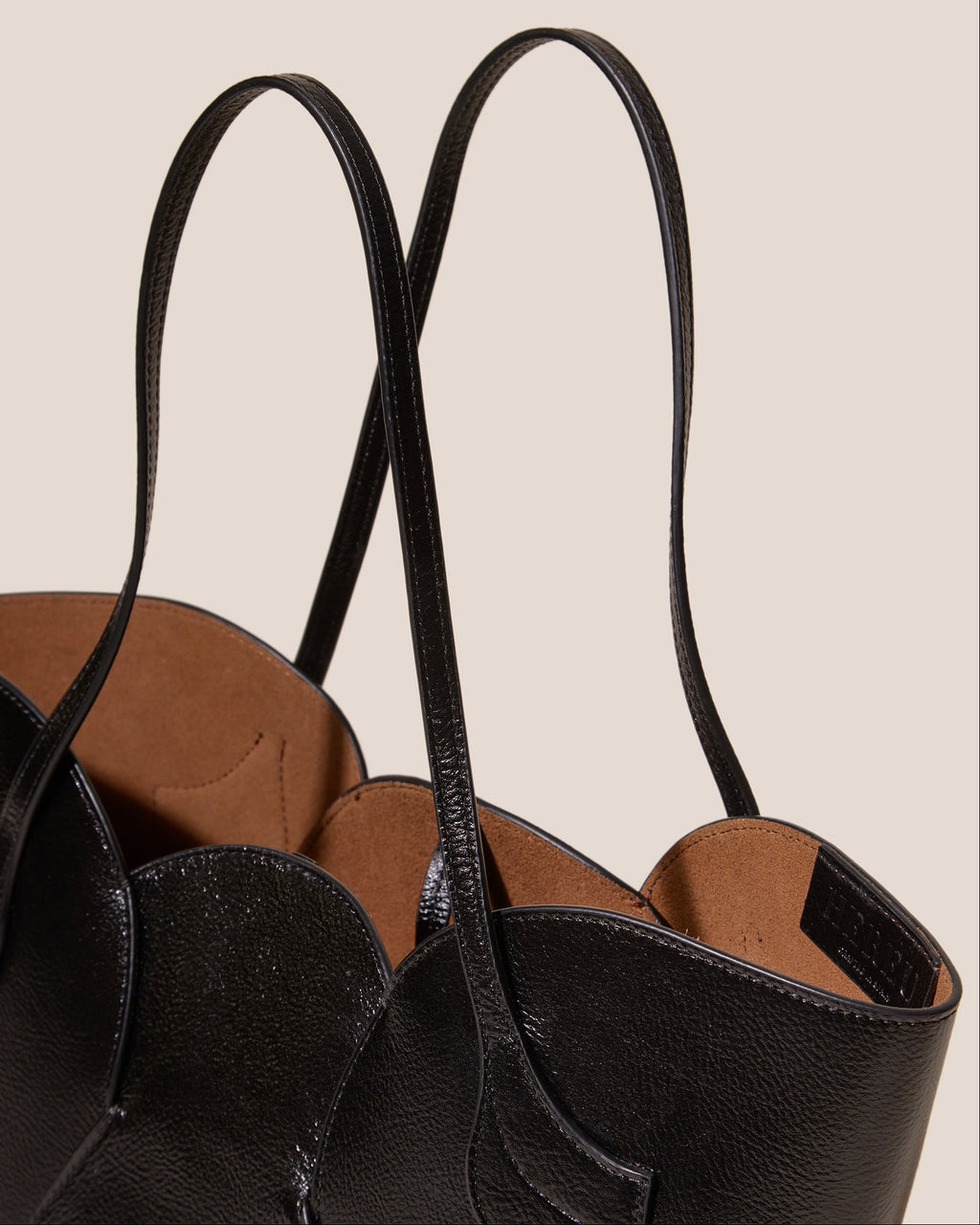 SEPAL S - Tulip Shape Tote Bag