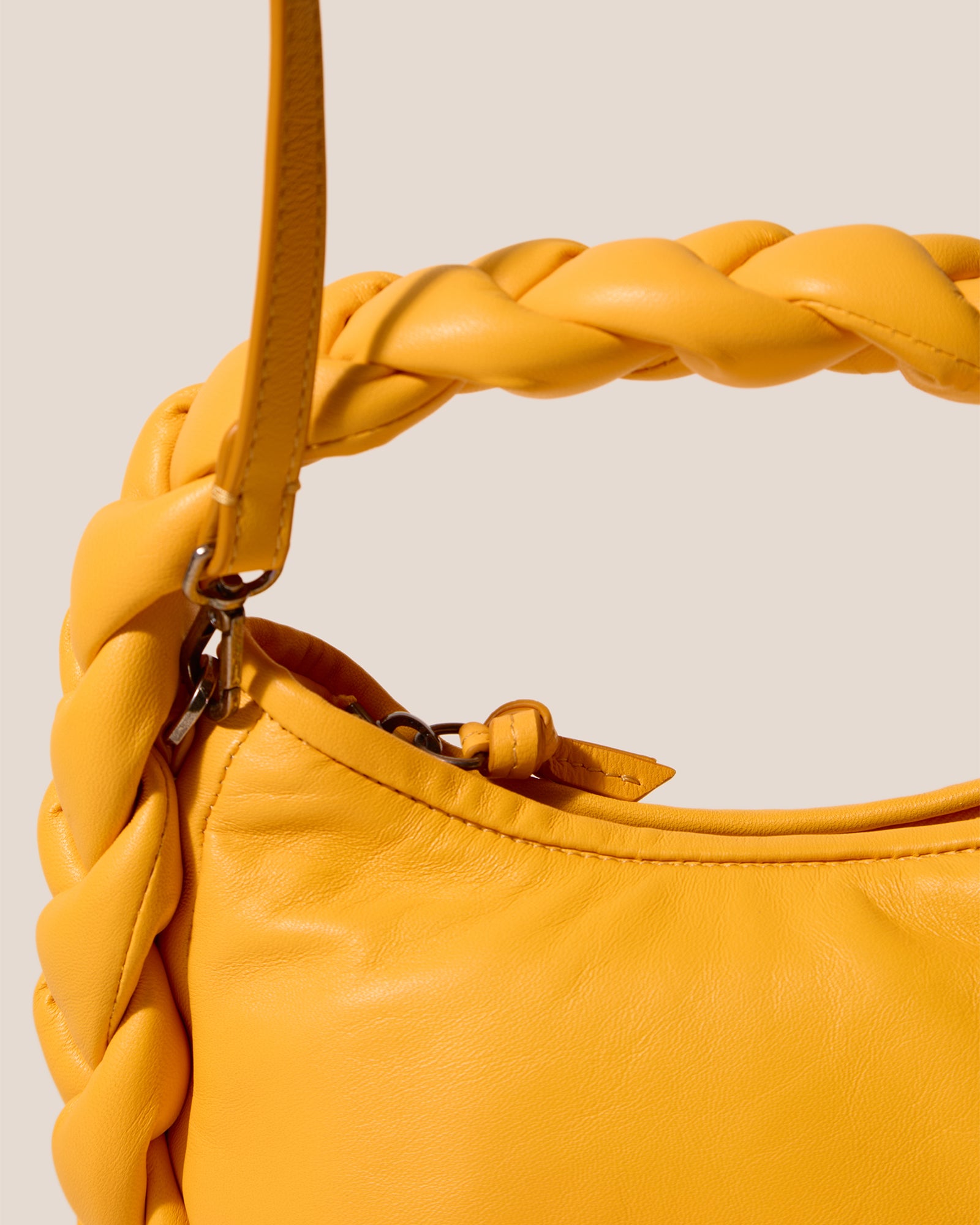 ESPIGA MINI - Braided Detail Crossbody Bag – Hereu Studio