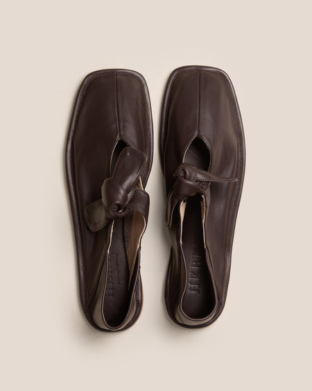 LLASADA - Front-Knot Pump