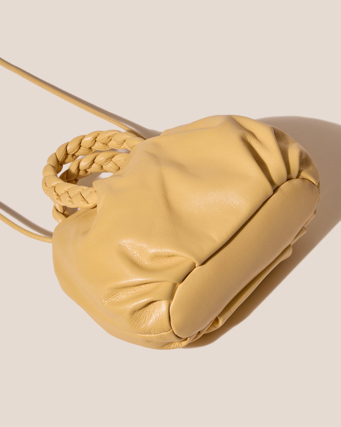 BOMBON M SUPPLE SHINY - Medium Plaited-handle Leather Handbag