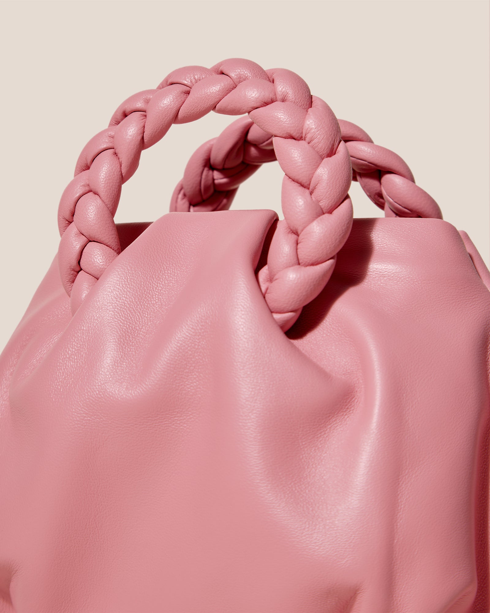 BOMBON - Plaited-handle Leather Handbag – Hereu Studio