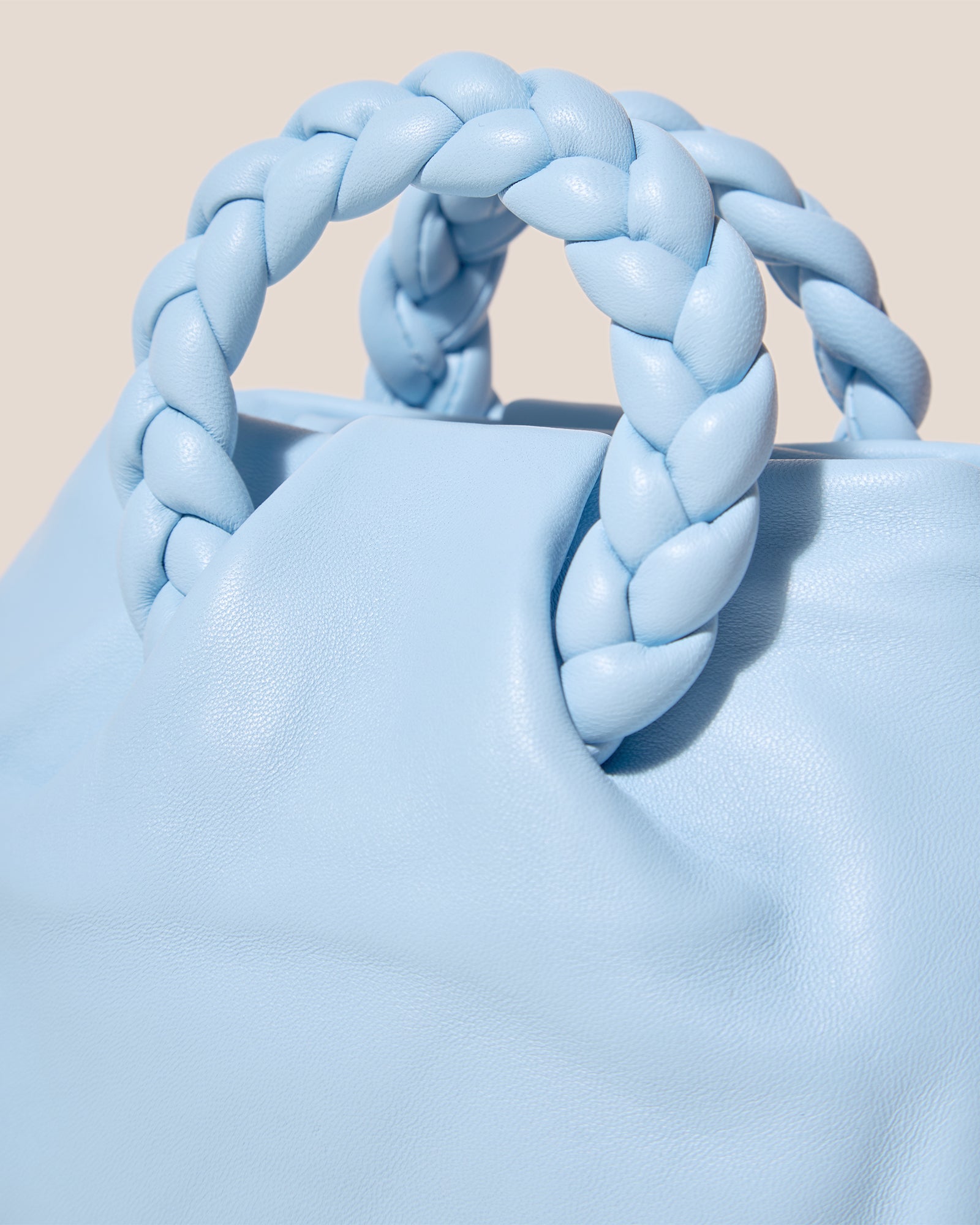 BOMBON - Plaited-handle Leather Handbag – Hereu Studio