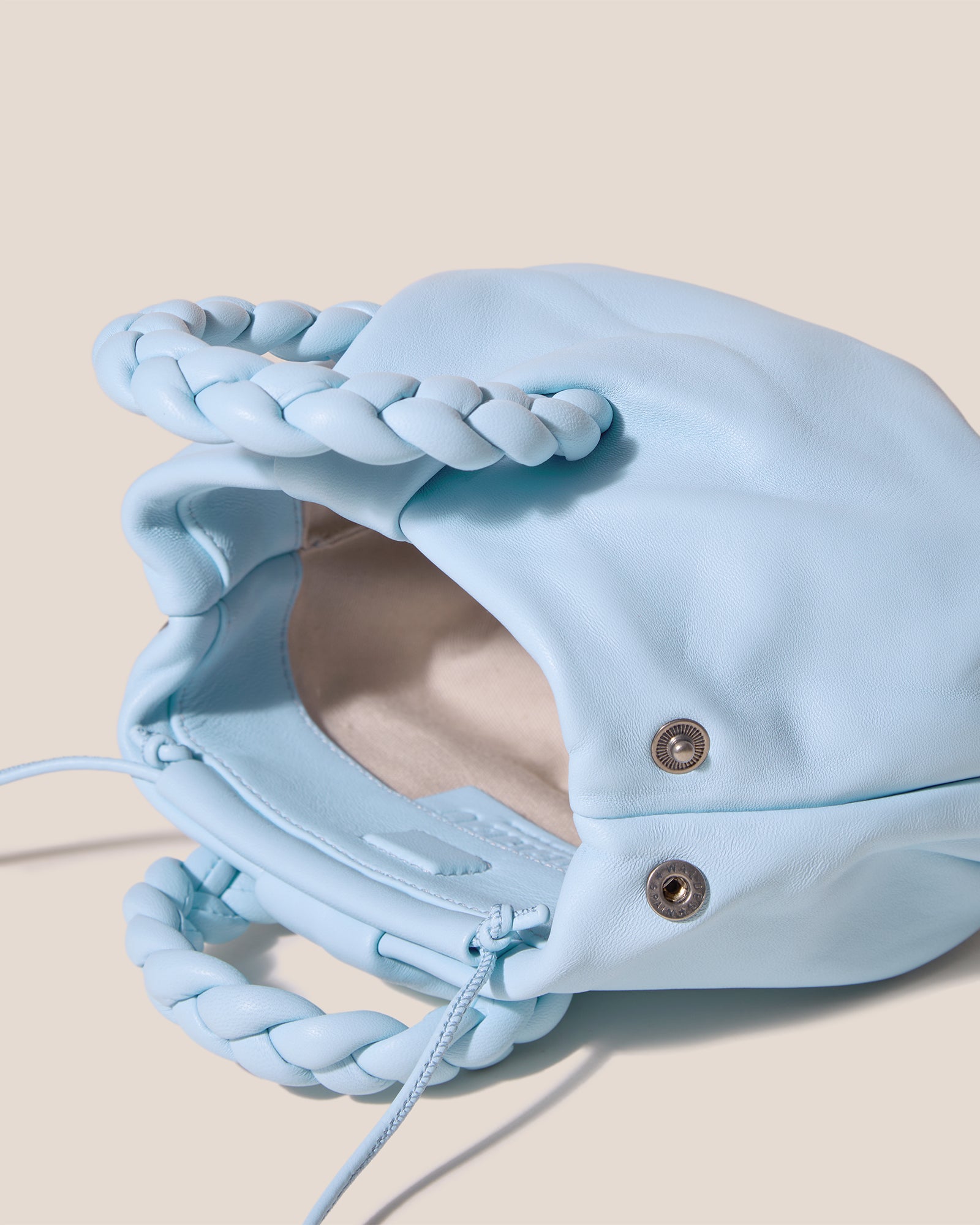 BOMBON - Plaited-handle Leather Handbag – Hereu Studio
