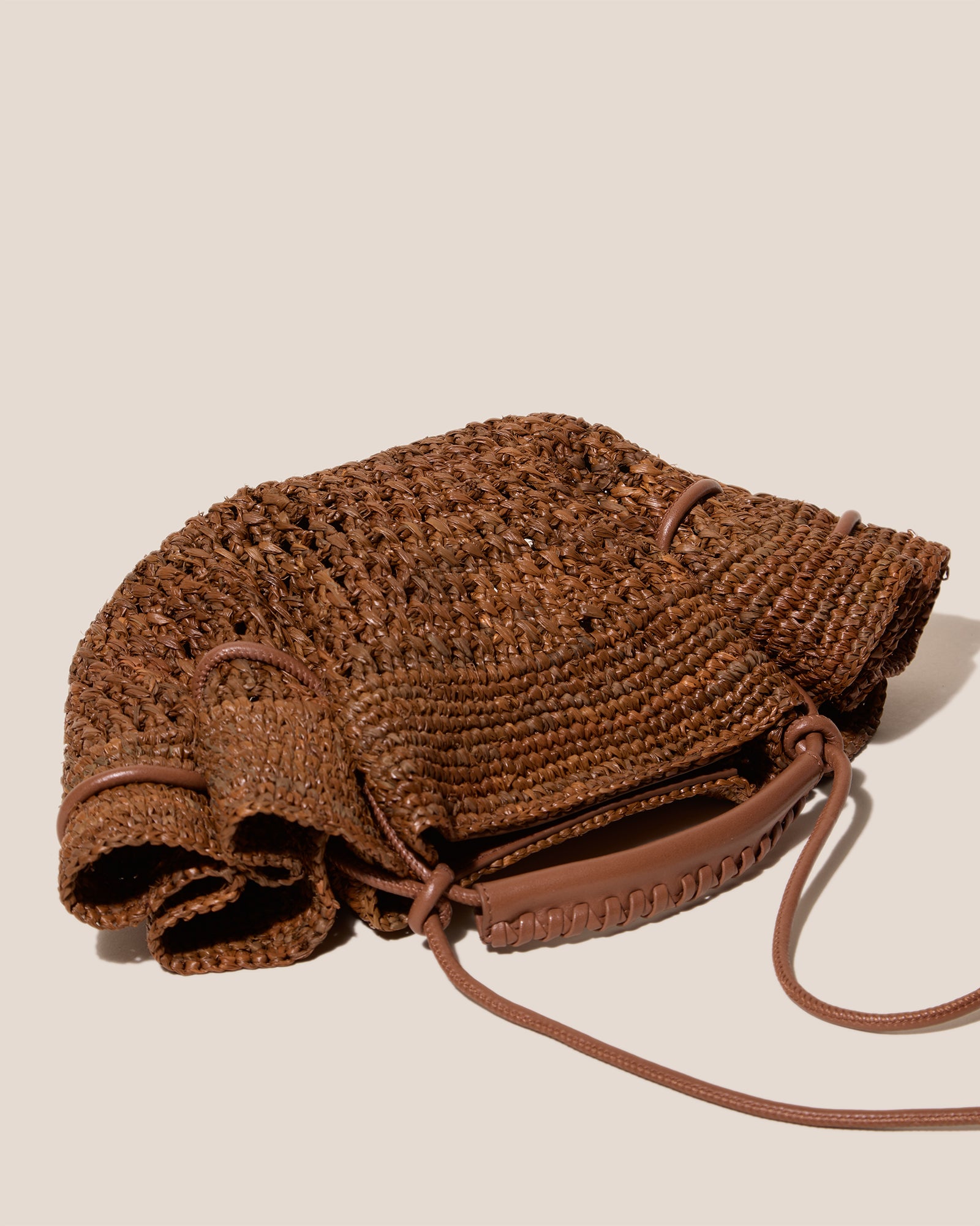 ARTA MINI CROCHET RAFFIA - Pleated Crossbody Bag