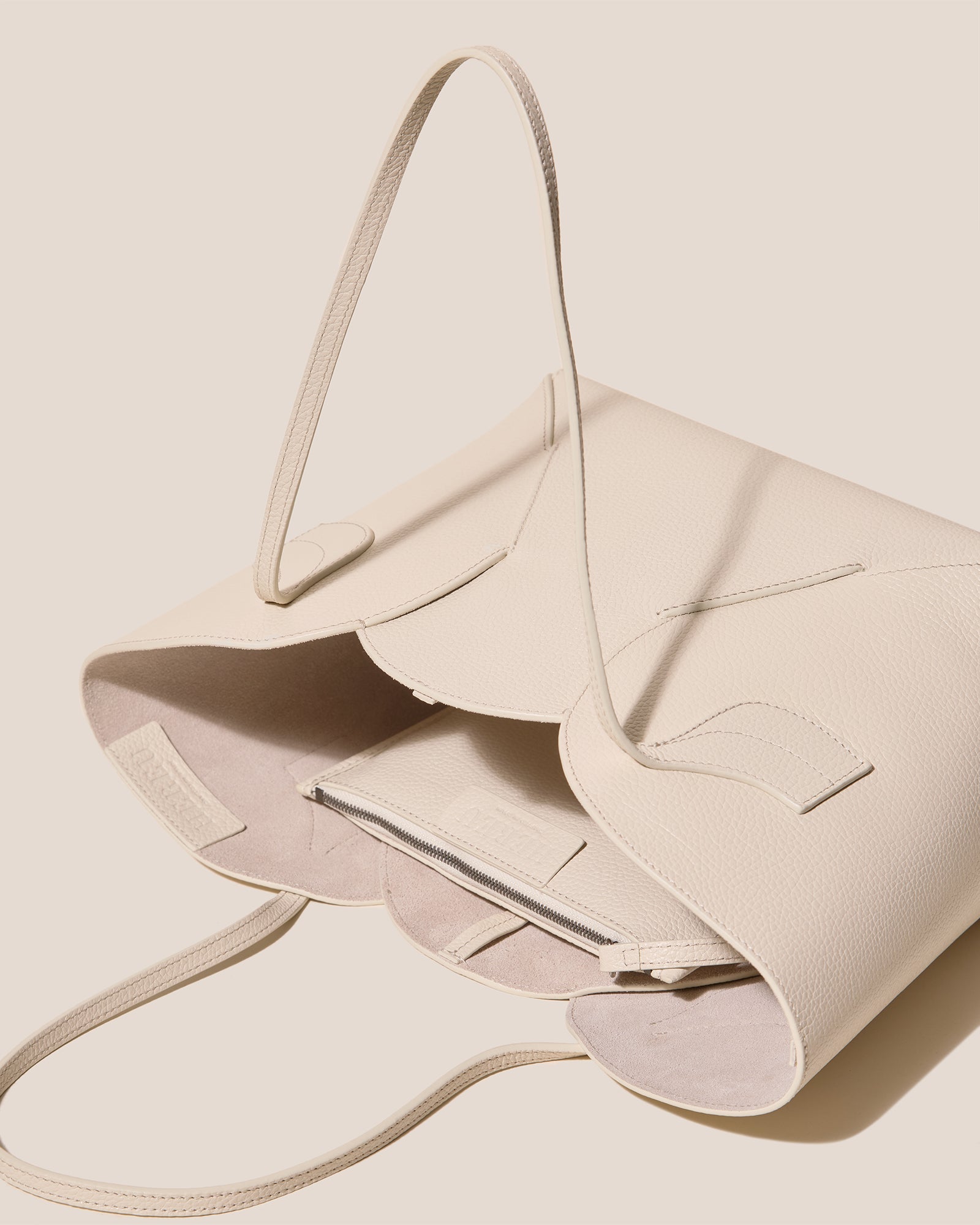 SEPAL S GRAINY - Tulip Shape Zipped Tote Bag