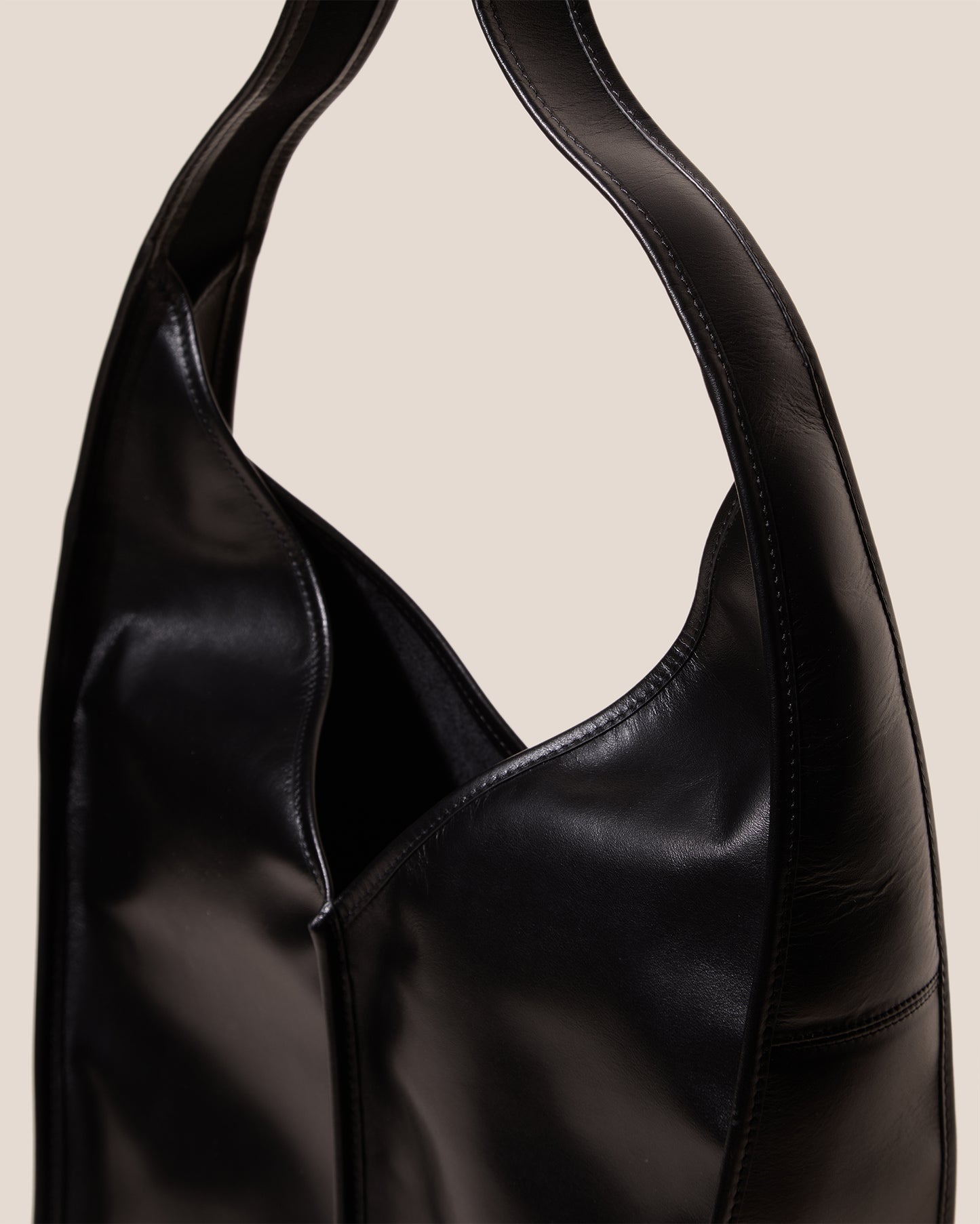 CALELLA CROSSBODY - Leather-trimmed Crossbody Sac