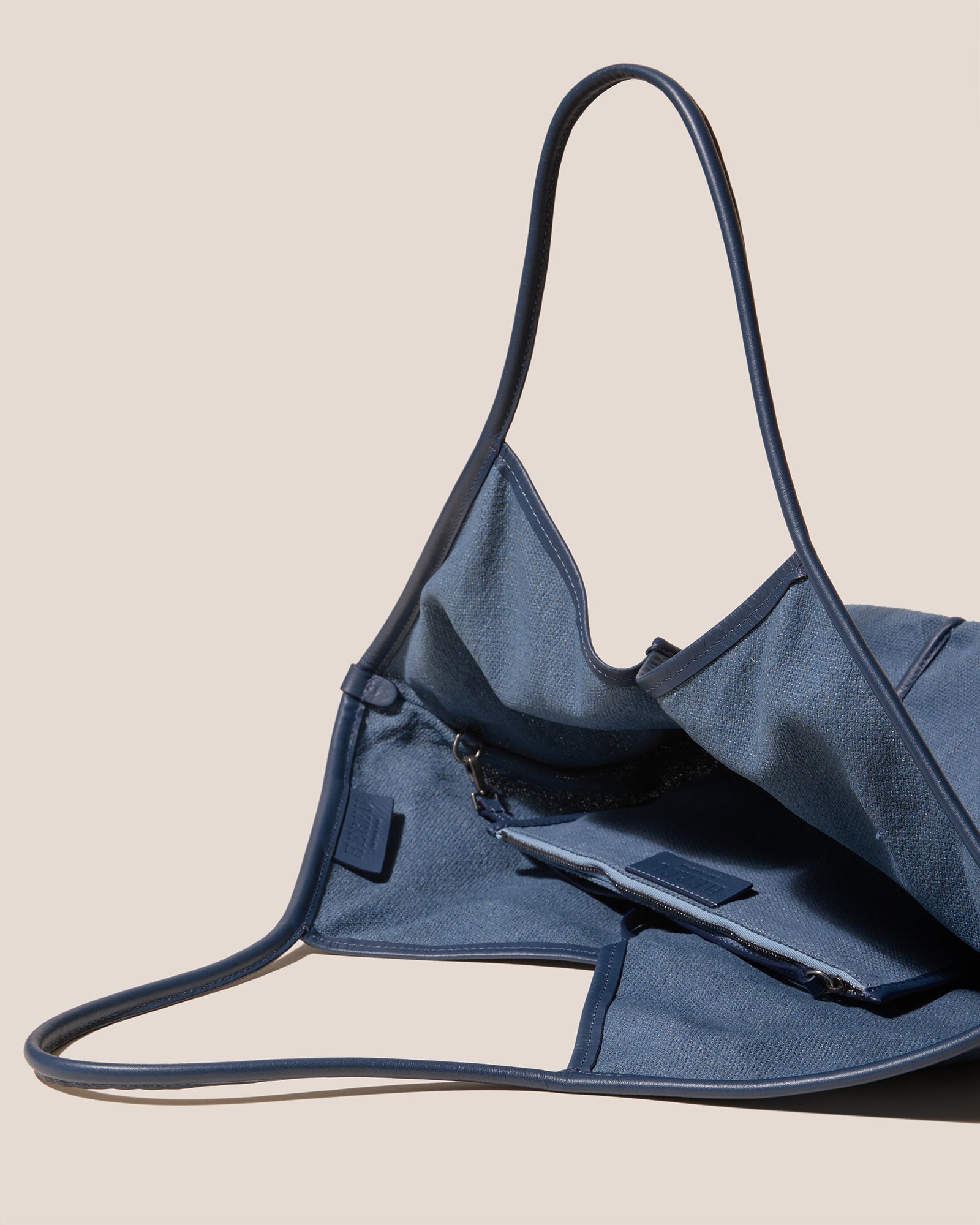CALELLA SOFT LINEN - Leather-trimmed Tote Bag
