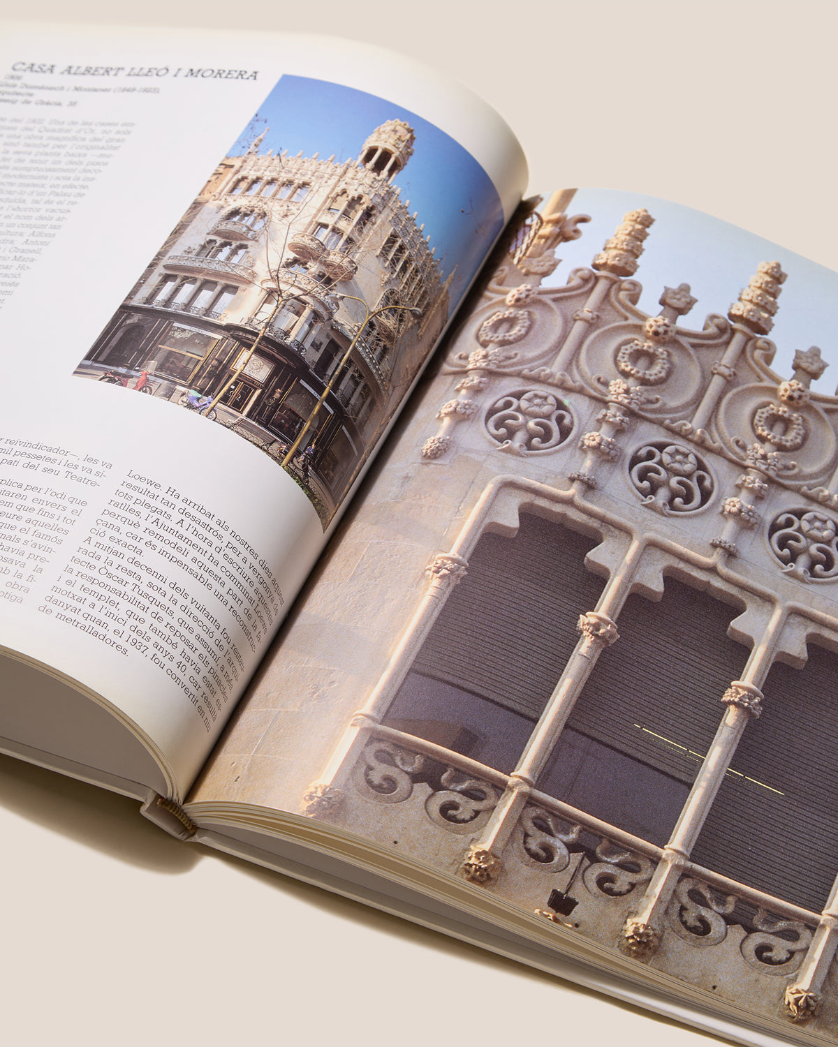 BARCELONA MODERNISTA - Lluís Permanyer Book