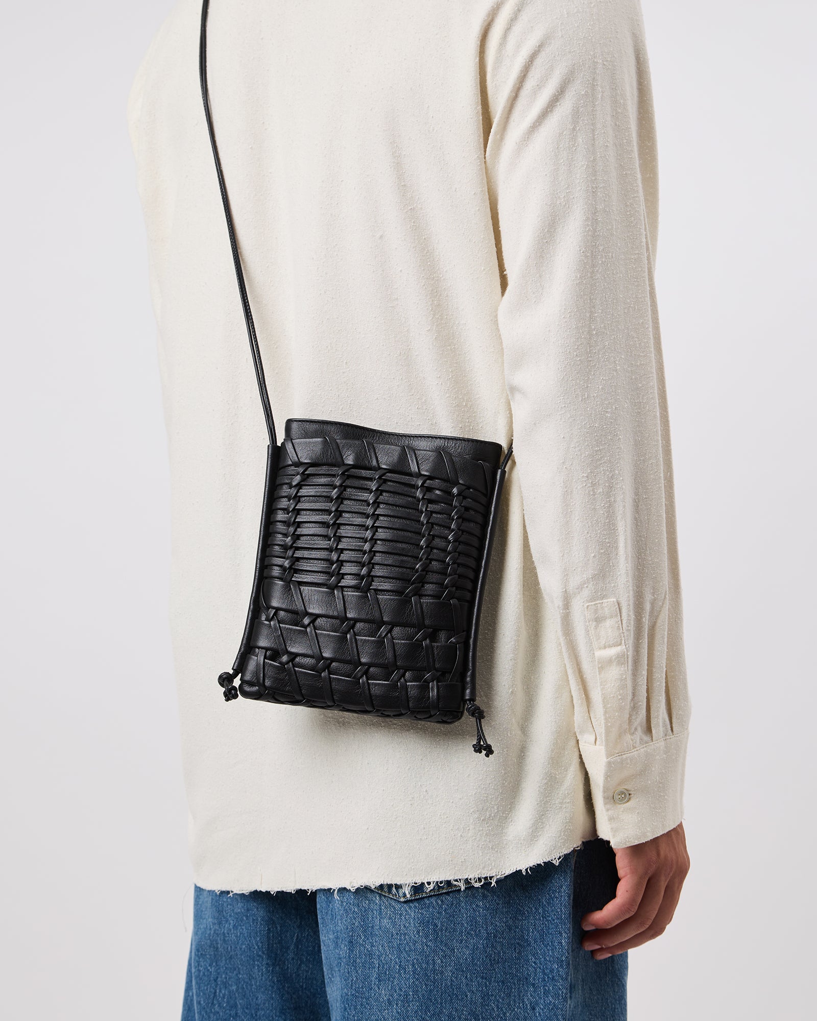 TRENA - Flat Square Crossbody Bag – Hereu Studio