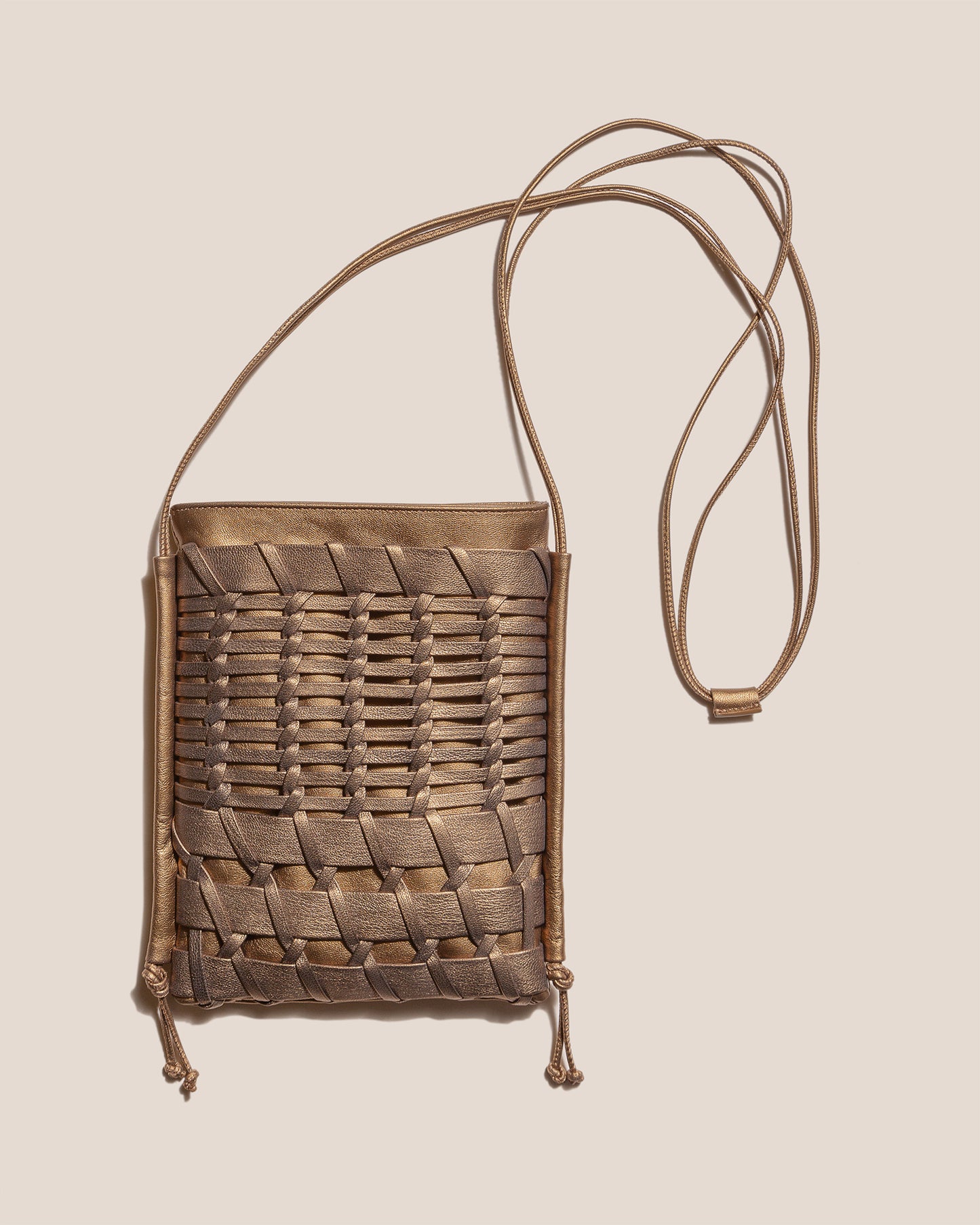 TRENA METALLIC - Flat Square Crossbody Bag