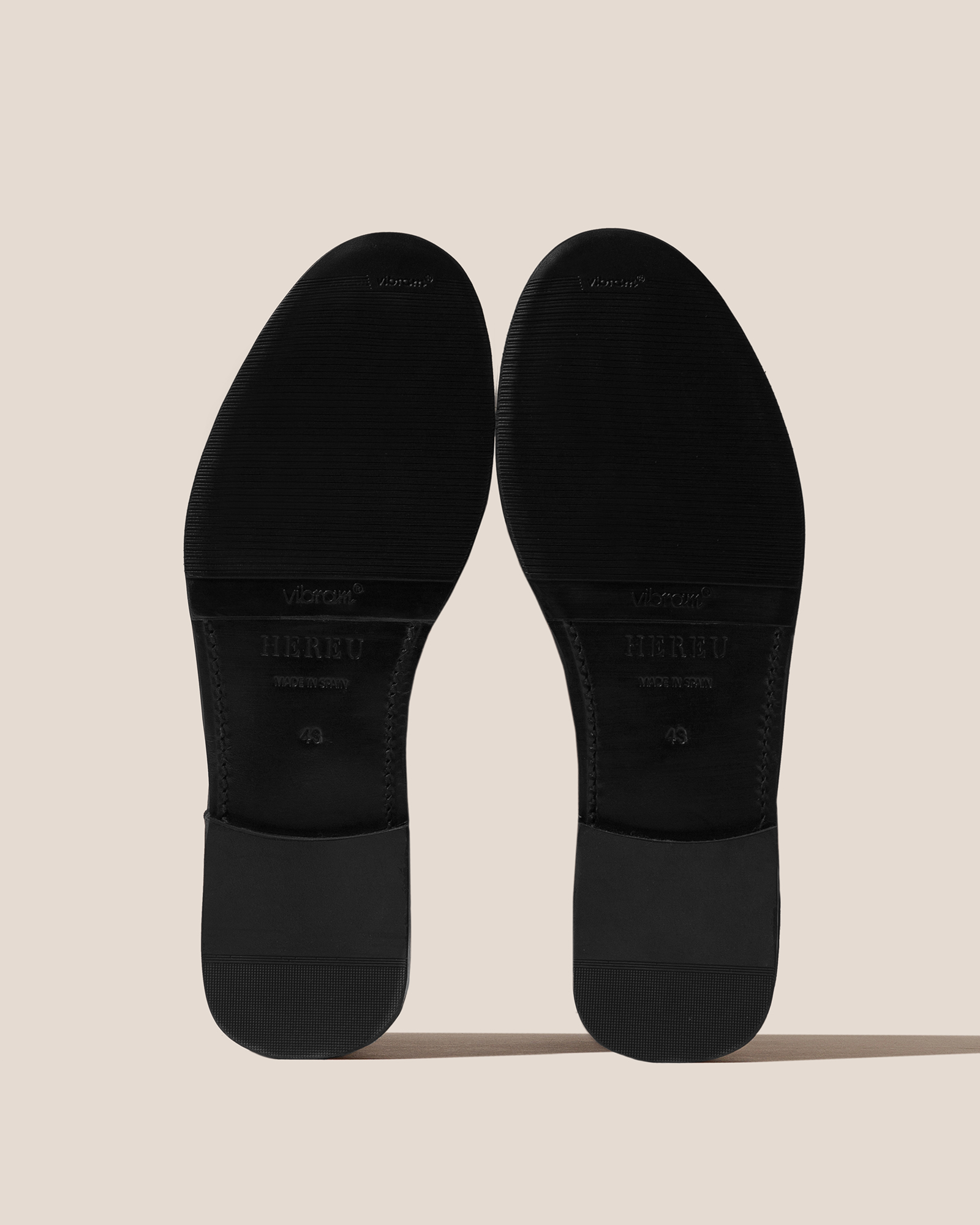 ALBER - T-bar Loafer