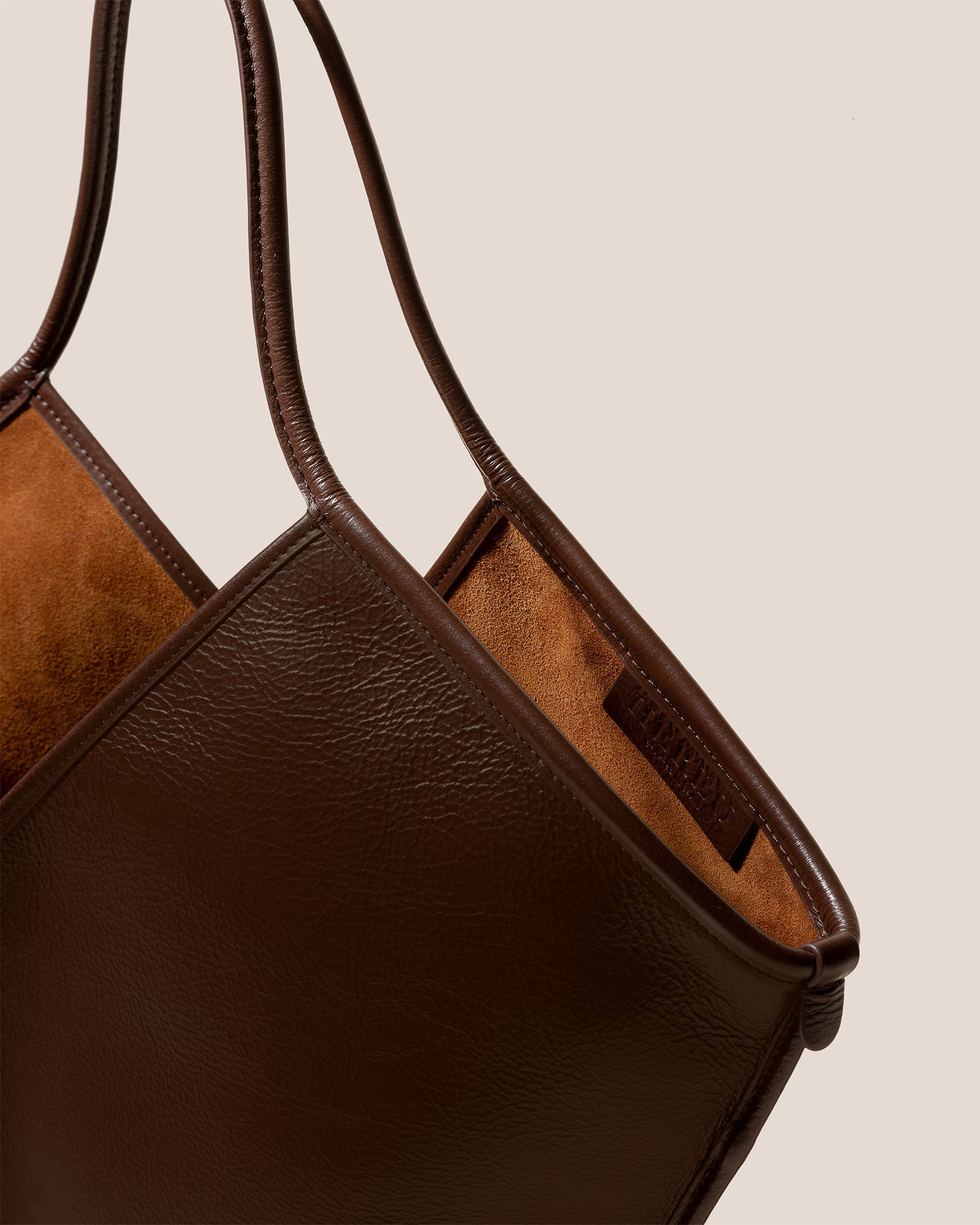 Hereu | Cordell Leather Tote Bag | Black Tu