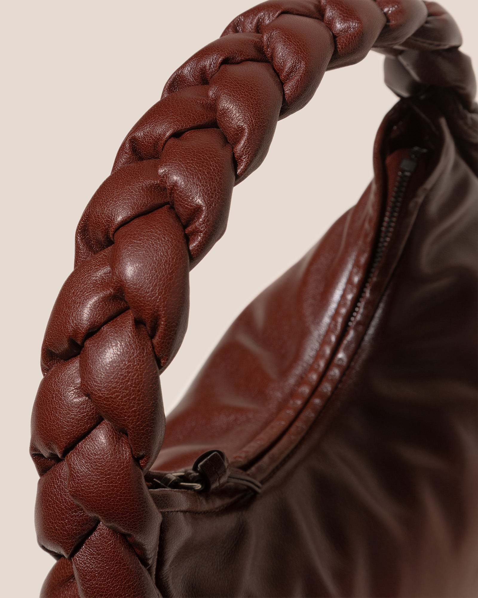 ESPIGA - Plaited Padded-detail Shoulder Bag – Hereu Studio