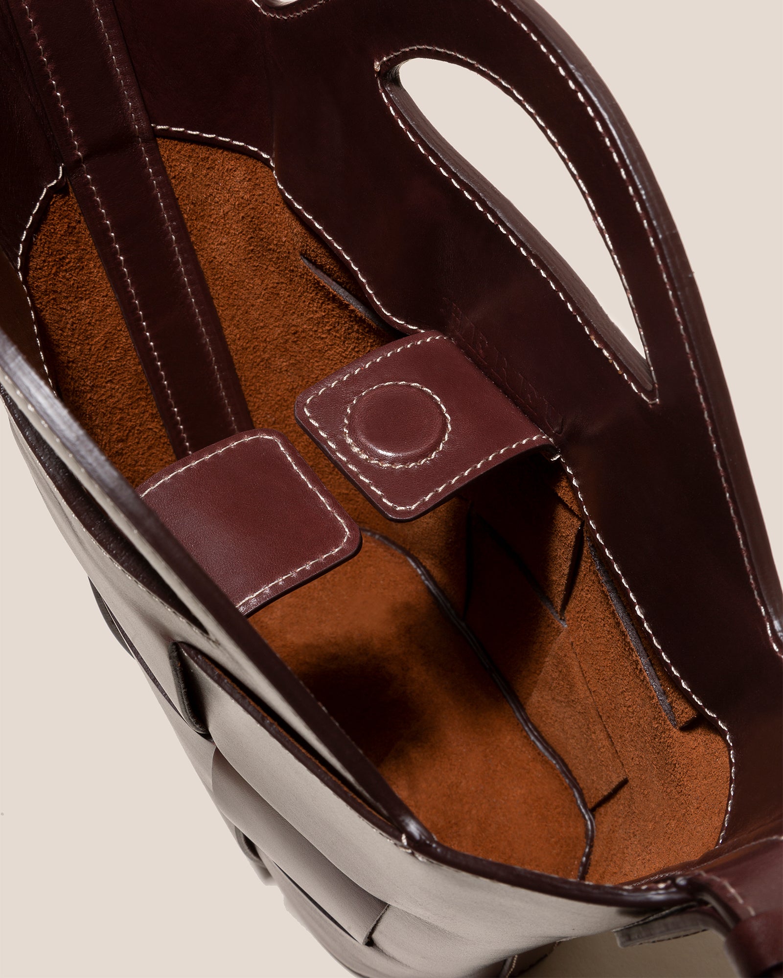 TELLA MINI - Cut-out Basket Leather Tote Bag – Hereu Studio