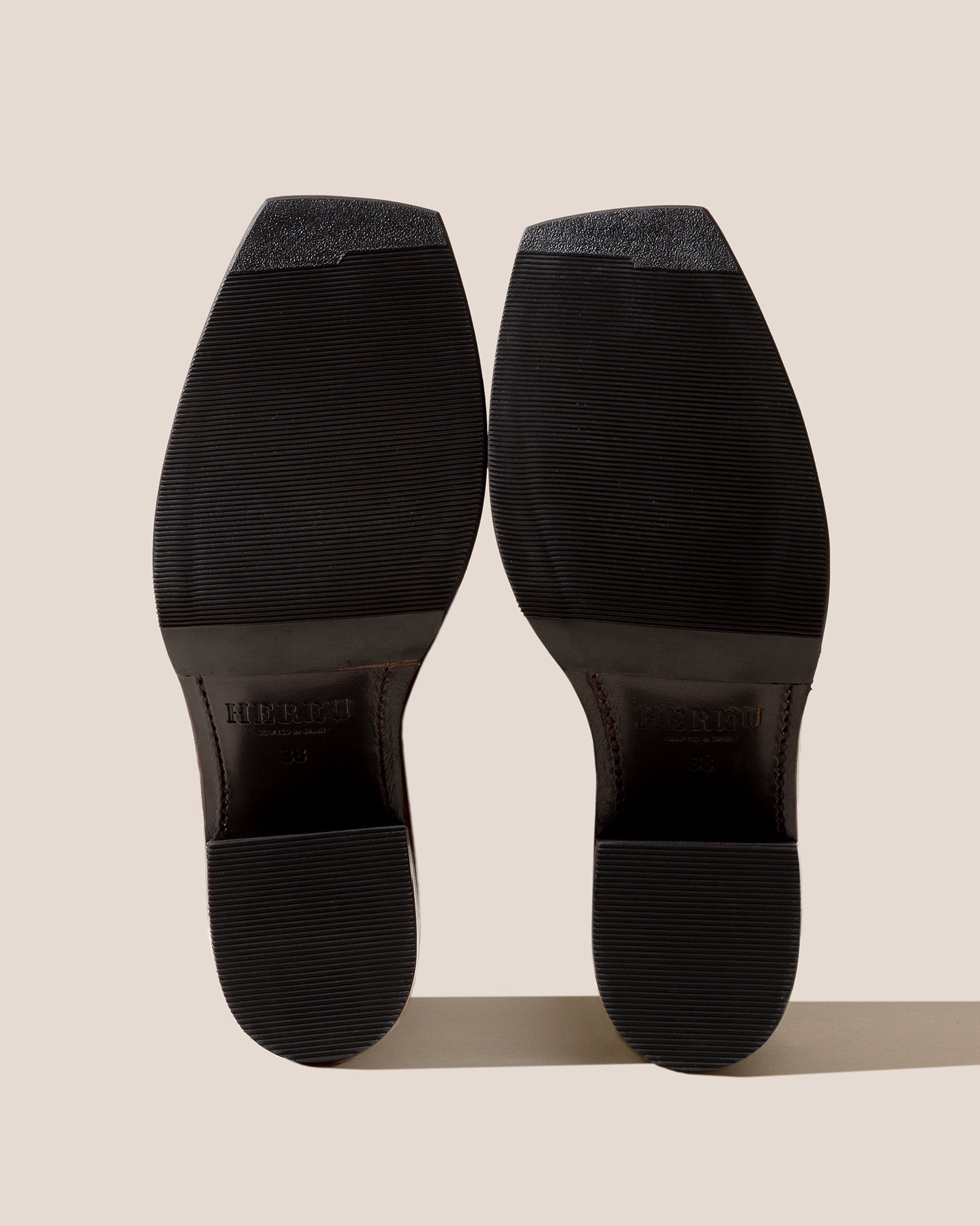 HEREU●アルケリア ALQUERIA BLACK ALCARI - Square Toe Ankle Boot | Parallel