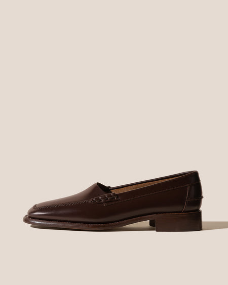 SALA - Square-Toe Low-Heeled Pump