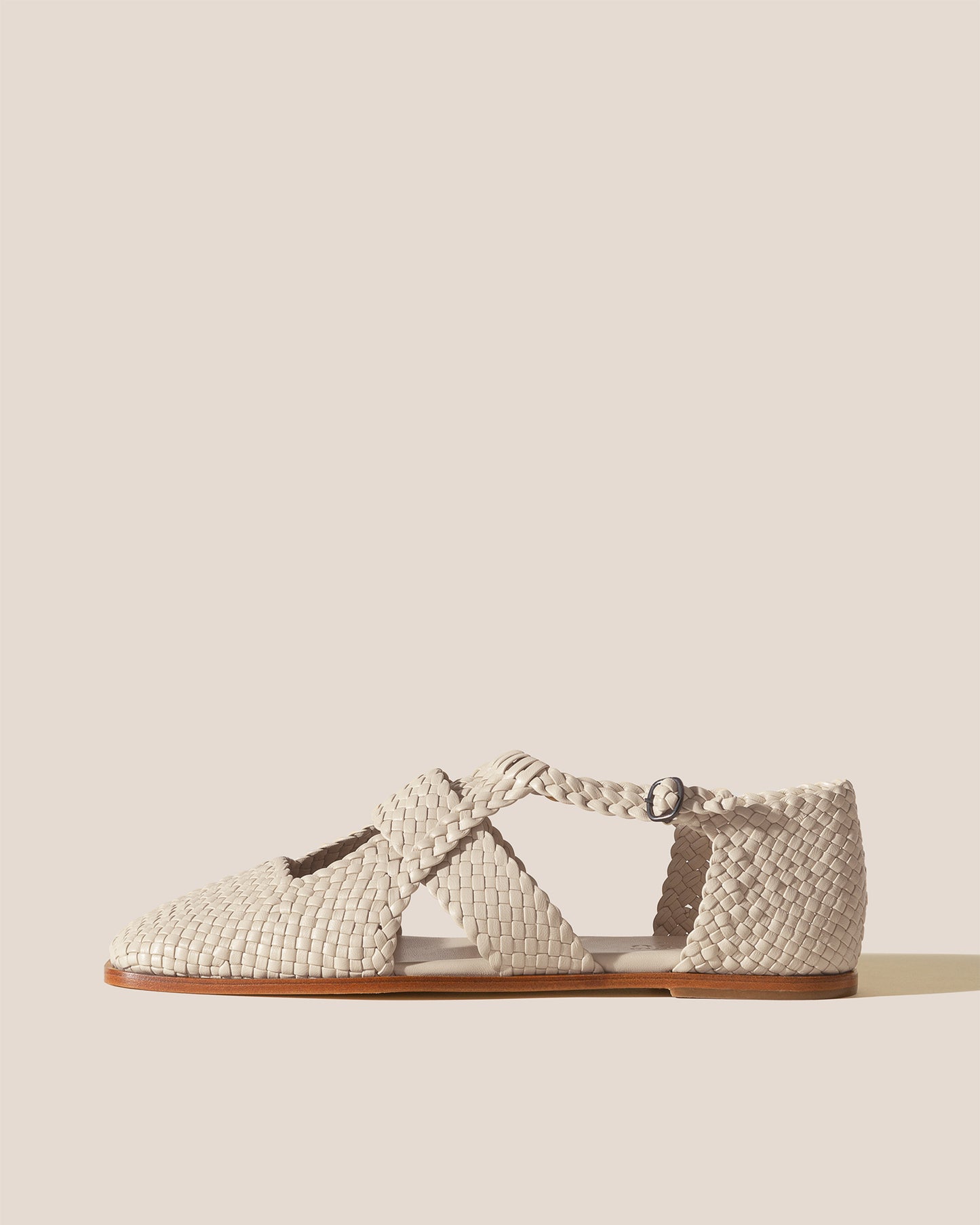 SERRA - Woven T-Bar Sandal