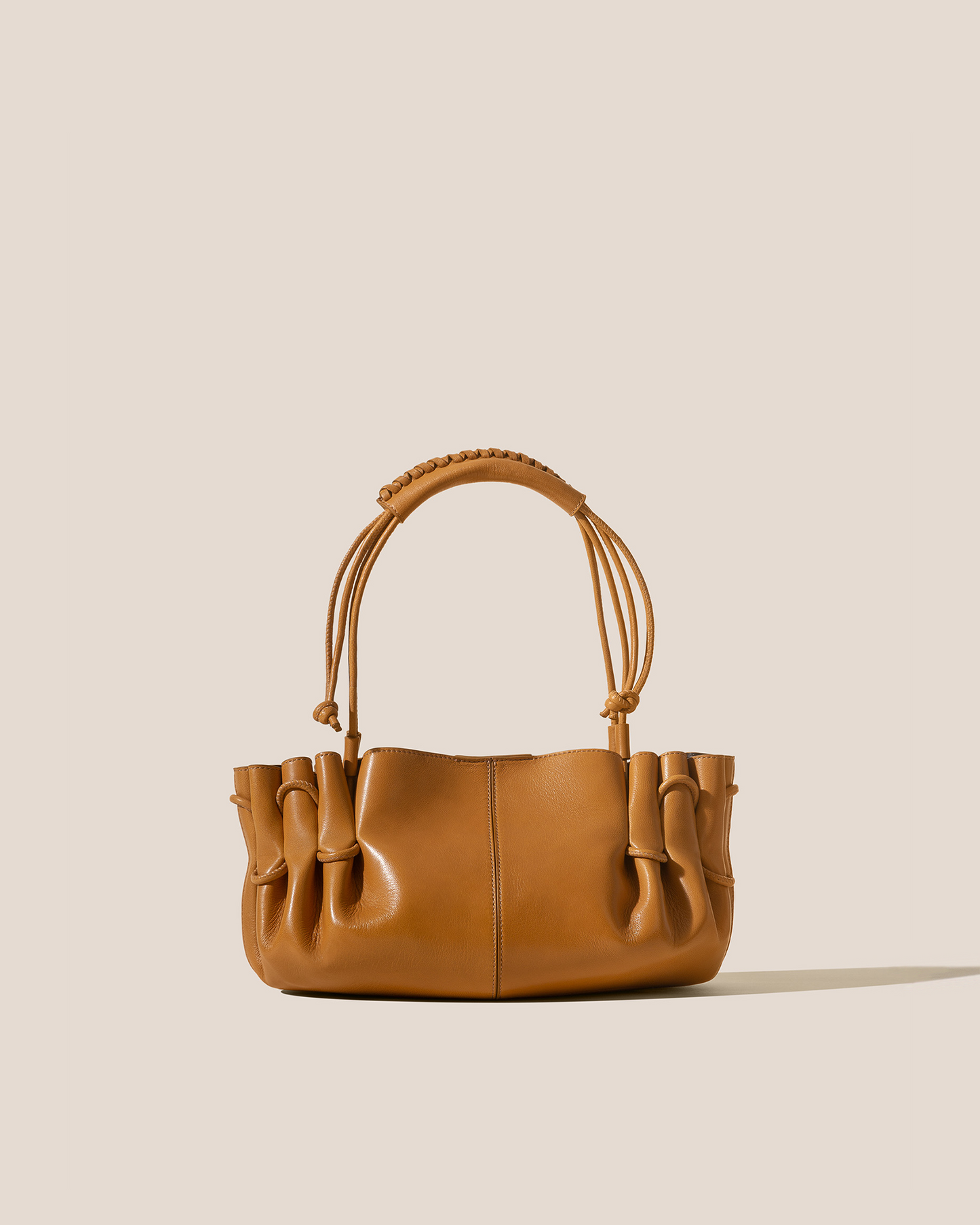 ARTA - Pleated Shoulder Bag