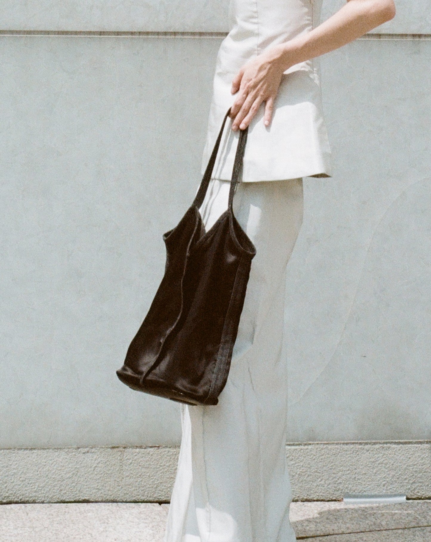 CALELLA SMALL - Silk Tote Bag