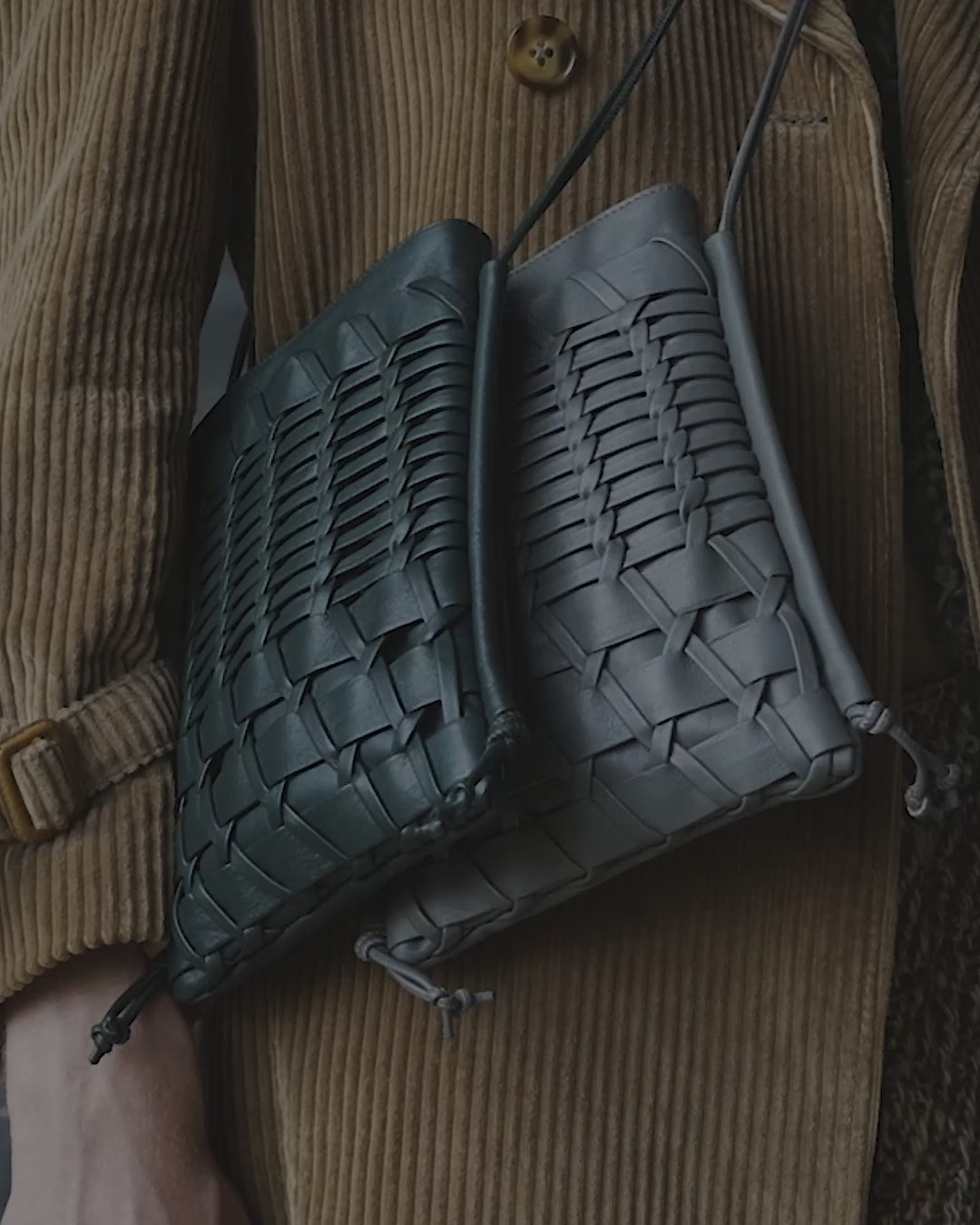 TRENA - Flat Square Crossbody Bag – Hereu Studio