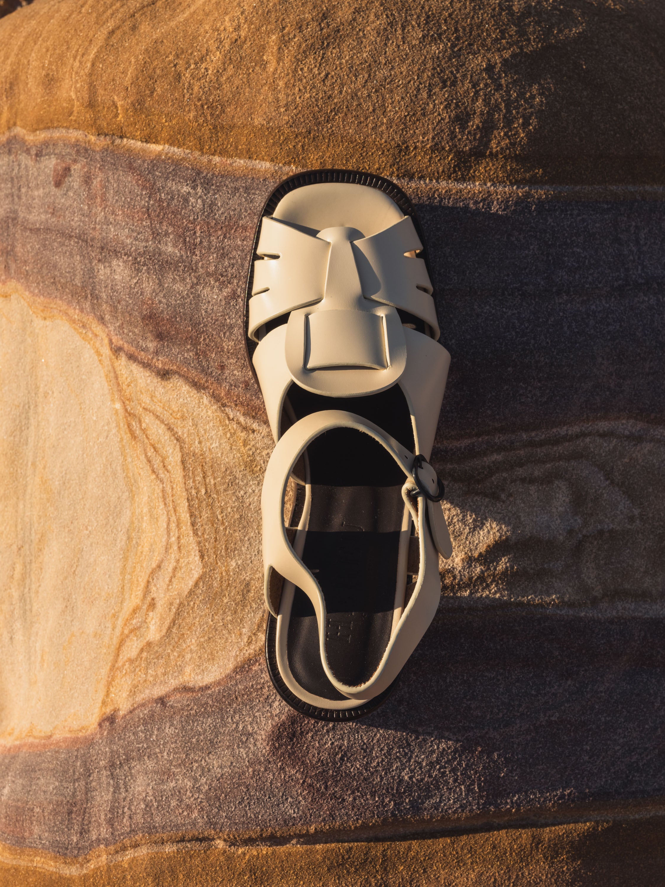 ANCORA SQUARED HEELED - Open-Toe Fisherman Sandal