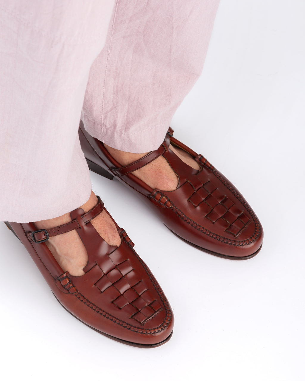 MAQUEDA - Men's Interwoven T-Bar Loafer