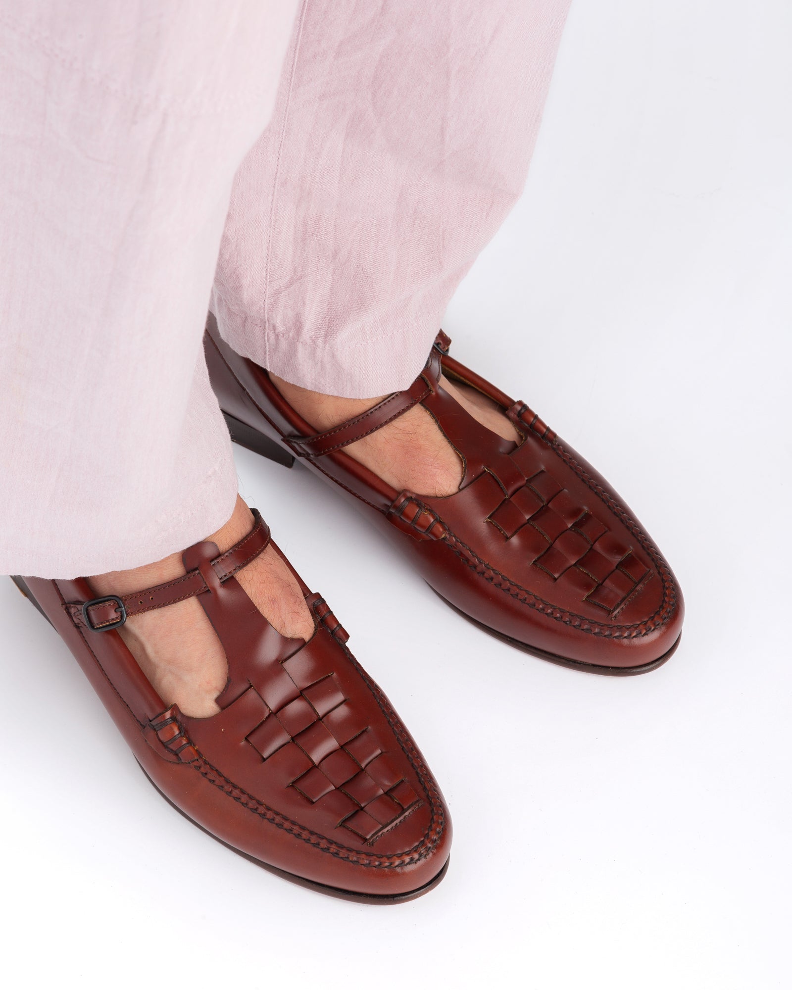 MAQUEDA - Men's Interwoven T-Bar Loafer
