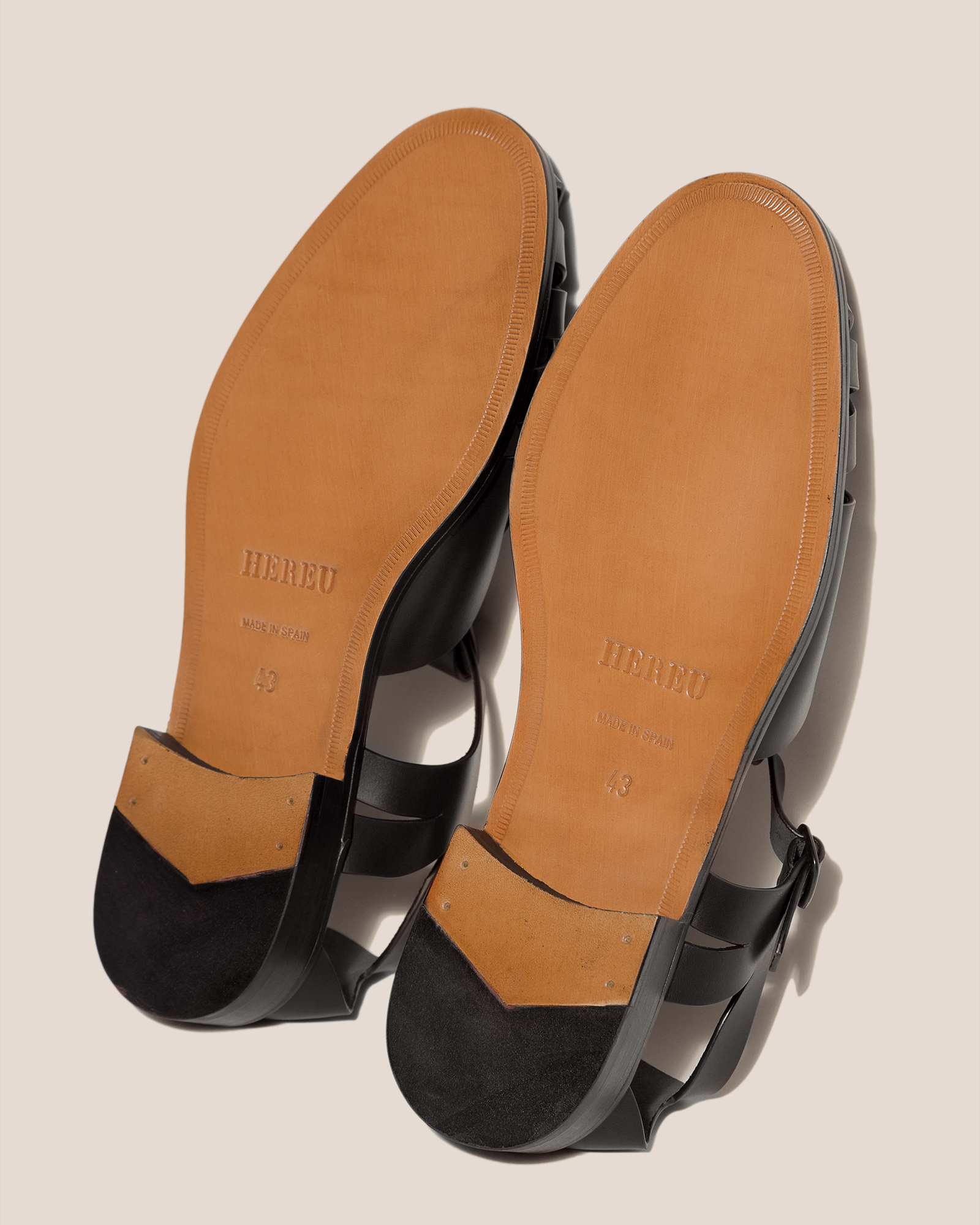 【関税込み】HEREU ブラック Pesca サンダル PESCA - FOR ALL - Fisherman Sandal – Hereu Studio