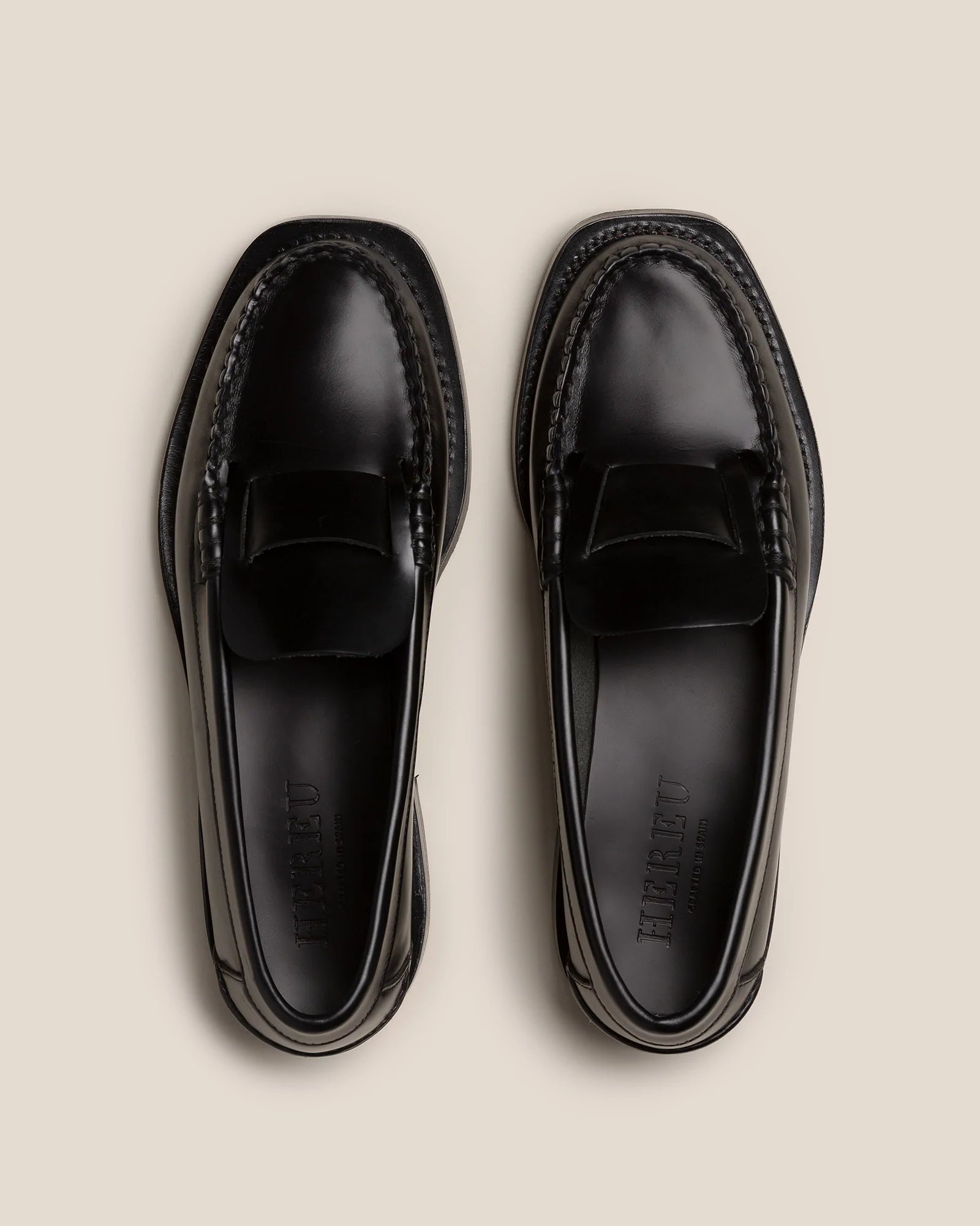 【関税込み】HEREU ブラック Sineu ローファー SINEU - Interlaced-detail Slip-on Loafer – Hereu Studio