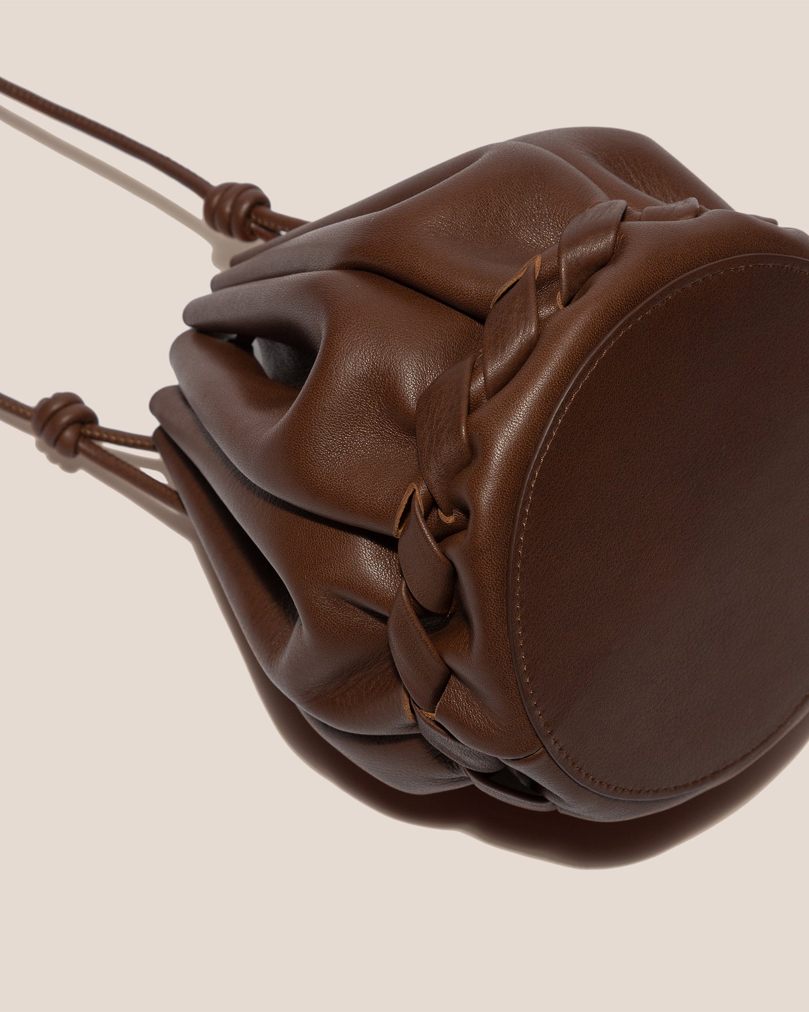 Hereu braided-handle leather bucket bag, Black