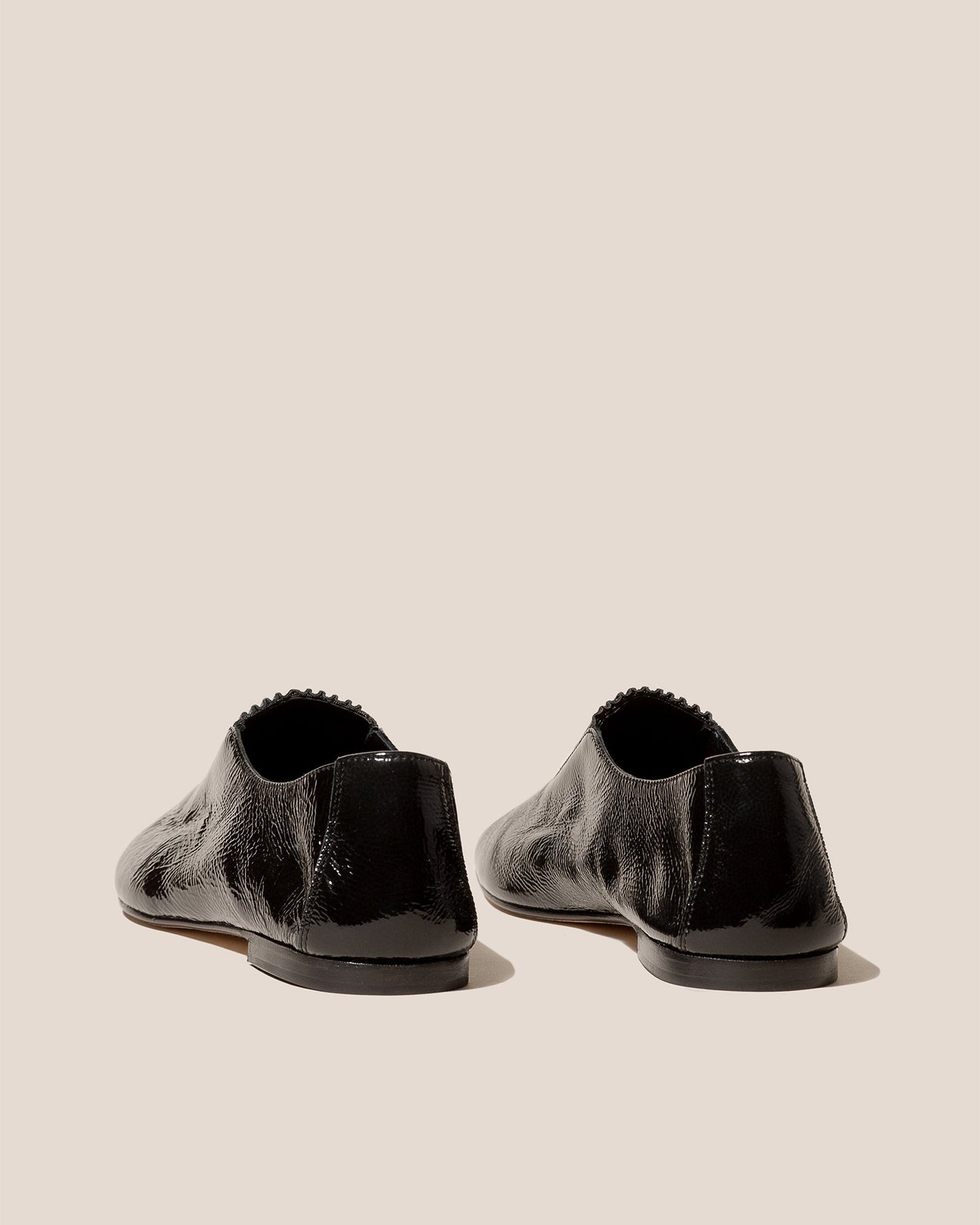 CAOMA CRINKLED GLOSSY - Elasticated Slip-on Shoe